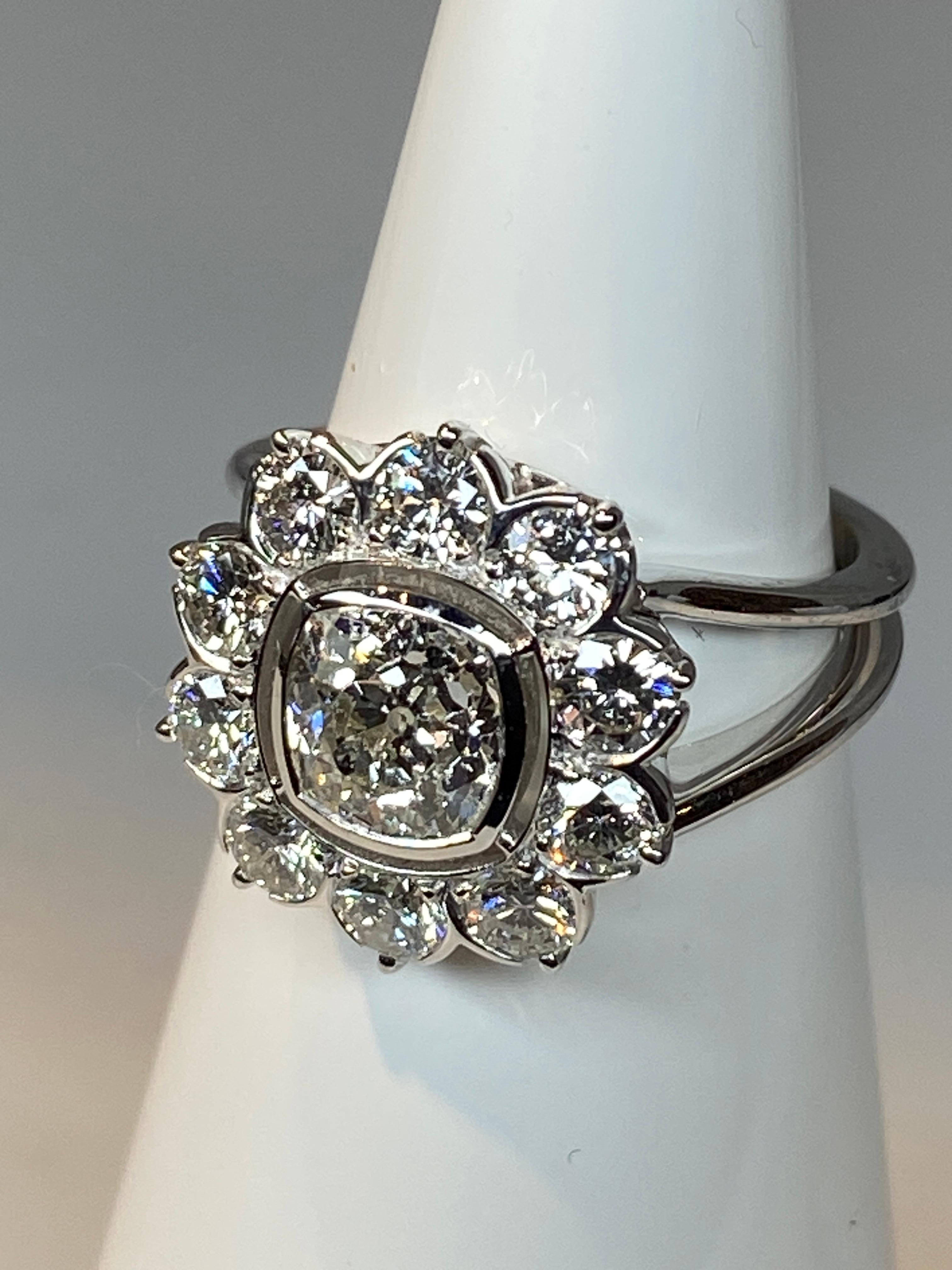 Romantic French Engagement Ring in 18 Carat Gold, Daisy Model Set with Modern Diamonds