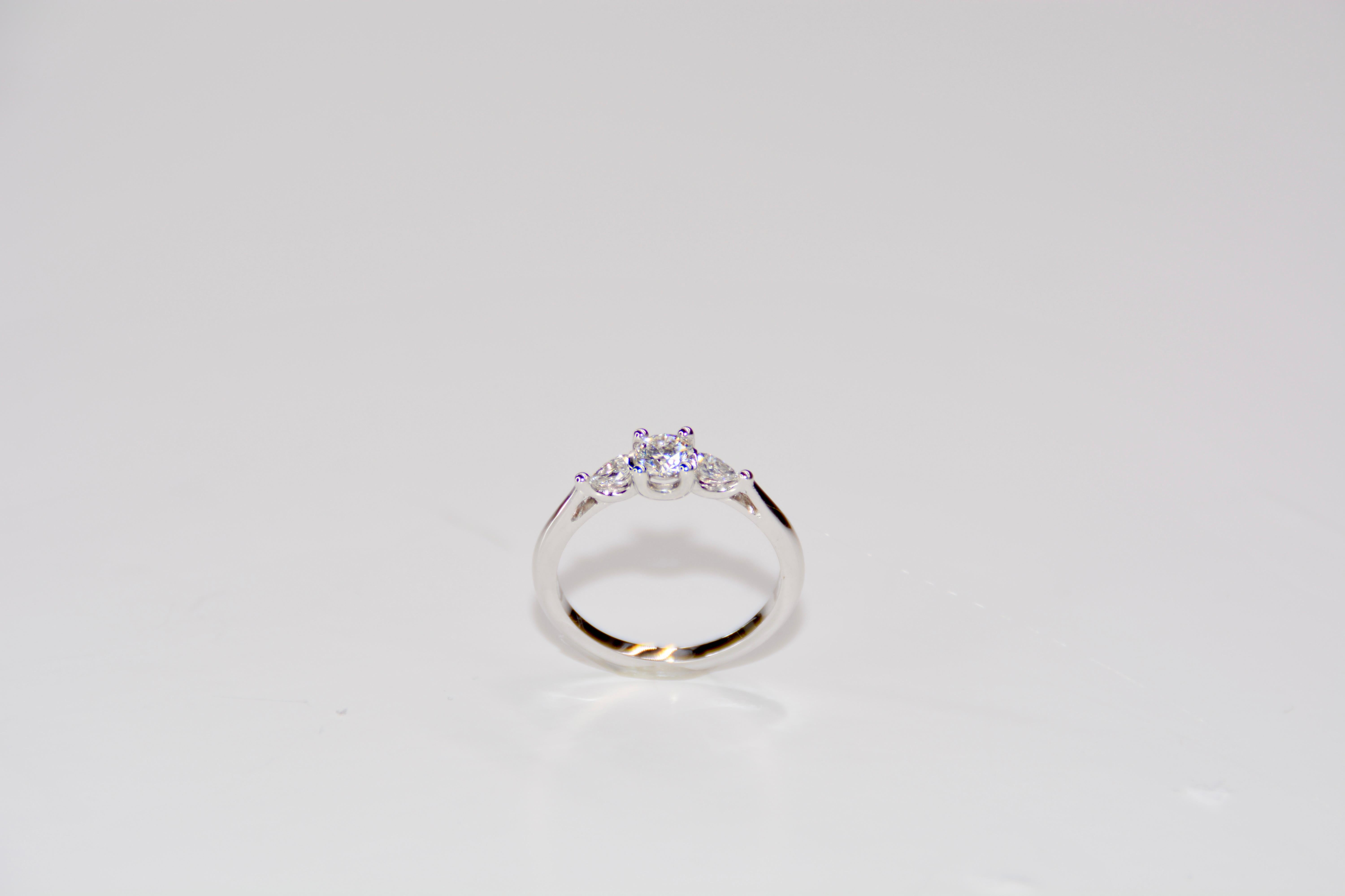 French Engagement Ring White Gold Set with Diamonds For Sale 3