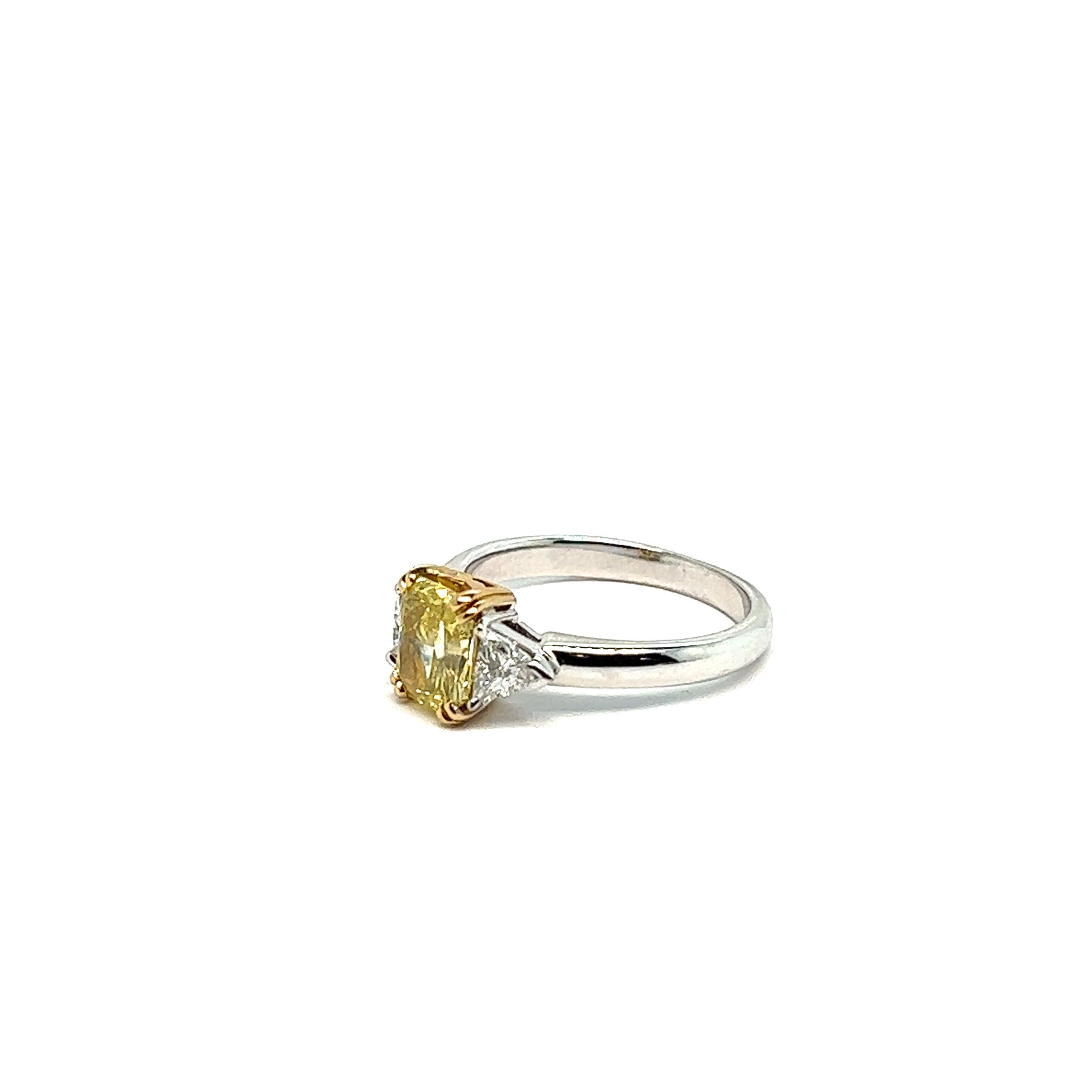 Women's French Engagement Ring Yellow Diamond White Gold 18 Karat For Sale