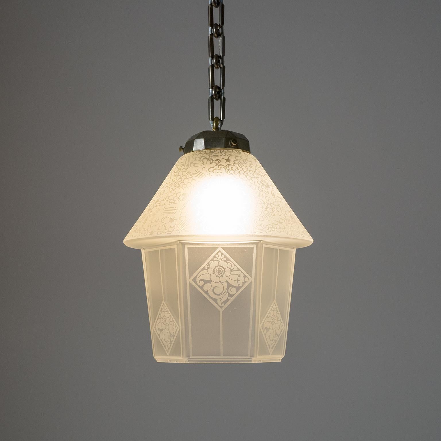 French Etched Glass Lantern, 1940s In Good Condition In Vienna, AT