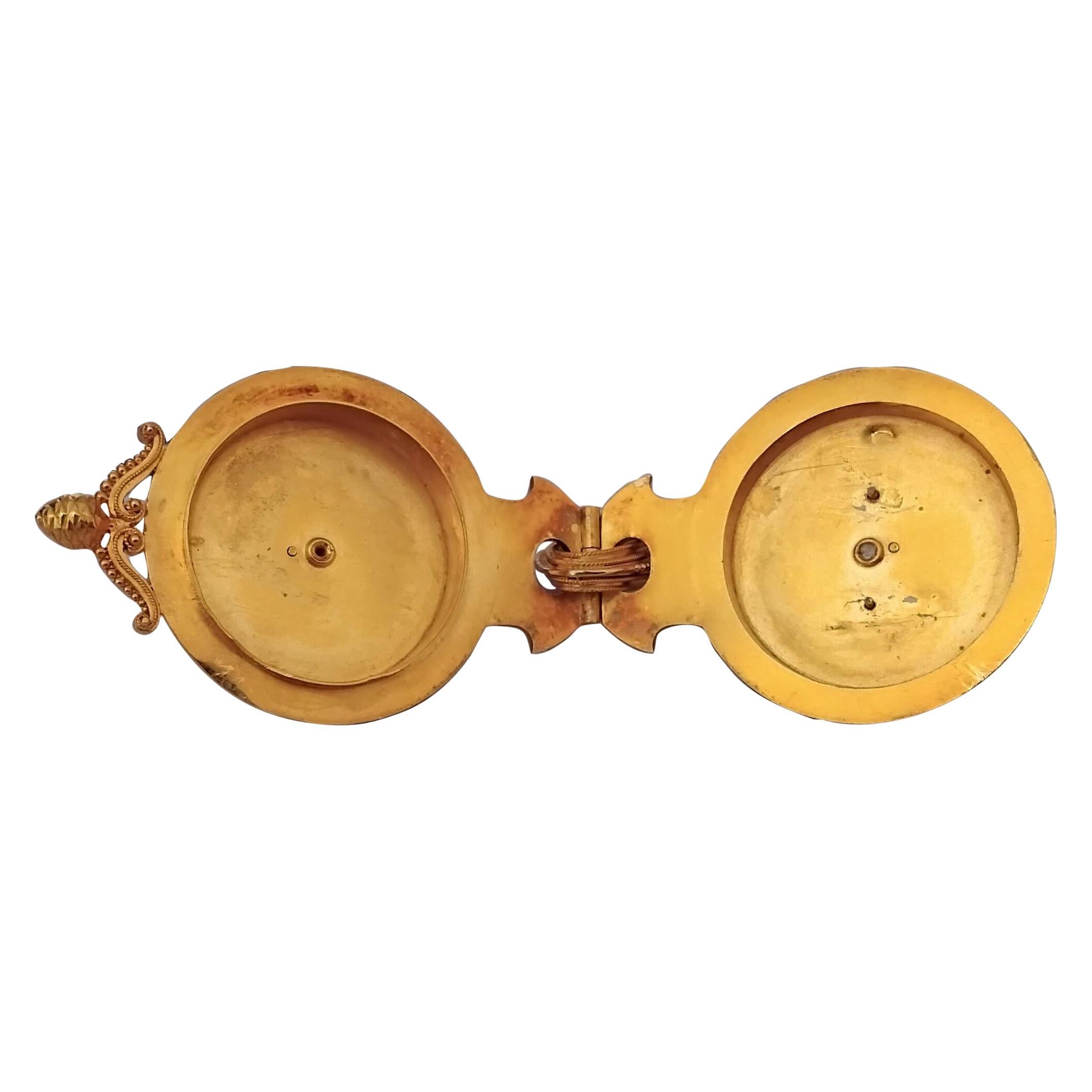 Medaglione segreto etrusco francese in oro giallo Eugene Fontenay in vendita 14