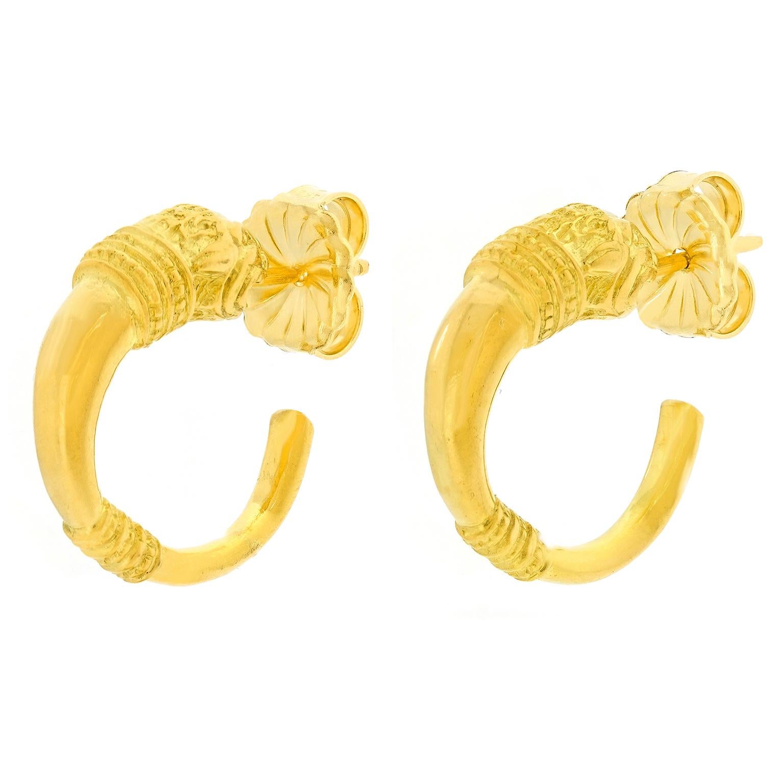 Boucles d'oreilles à motif étrusque français en vente 2