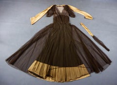 Abito da sera francese in rete di tulle e raso goffrato di seta circa 1930/1940