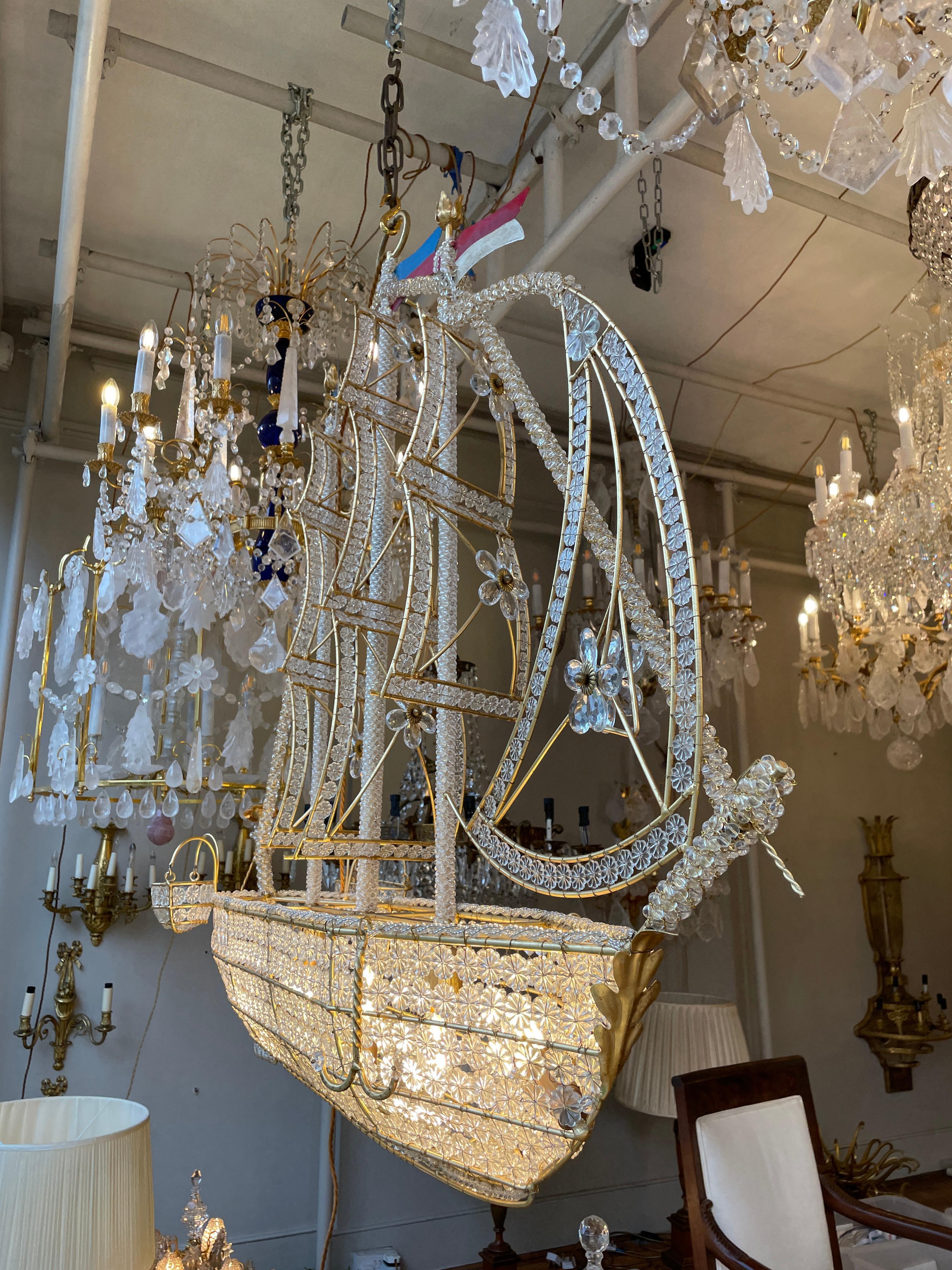 French Exceptional Ship Chandelier in crystal and gilt metal 2