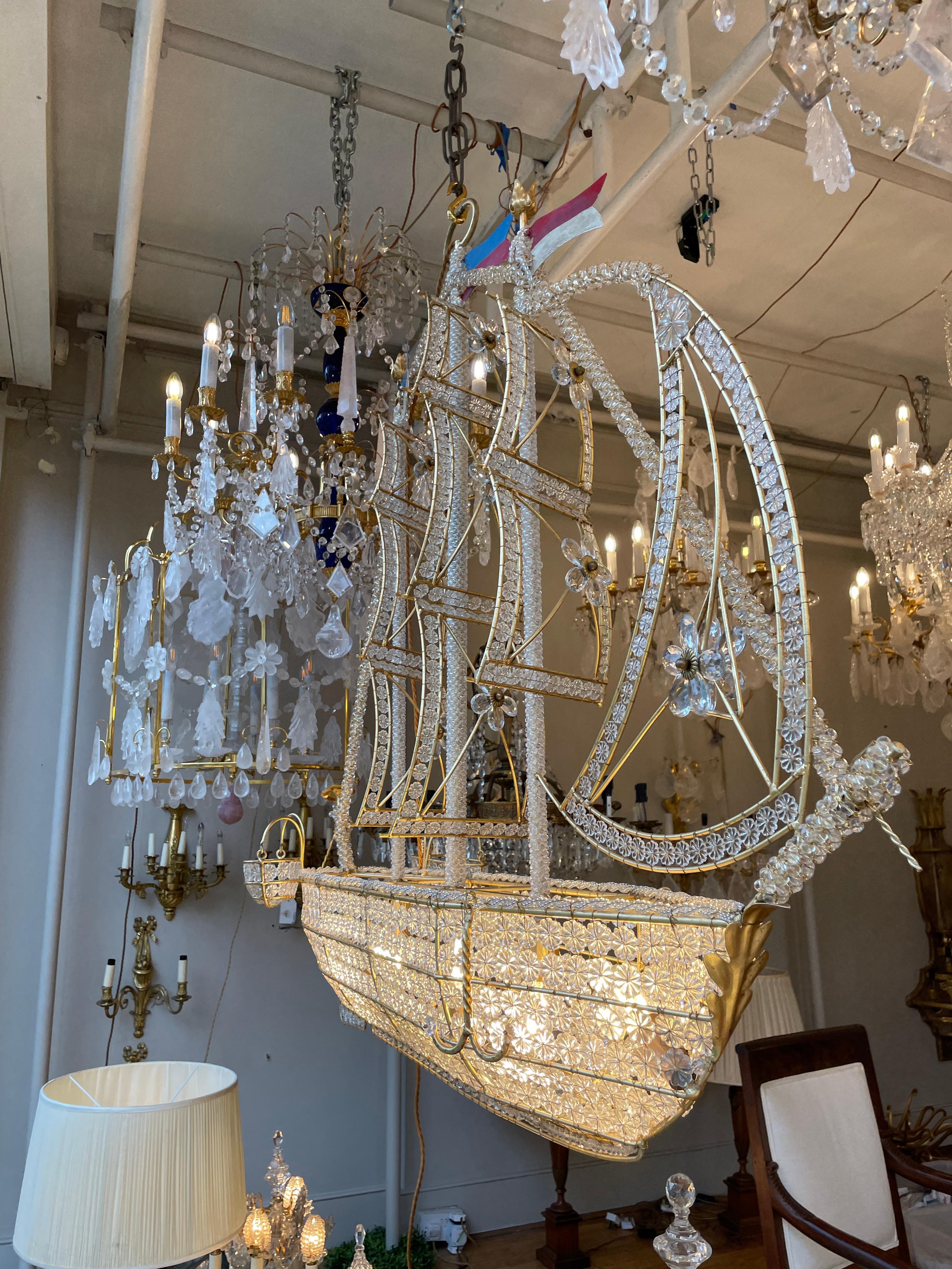 French Exceptional Ship Chandelier in crystal and gilt metal 5