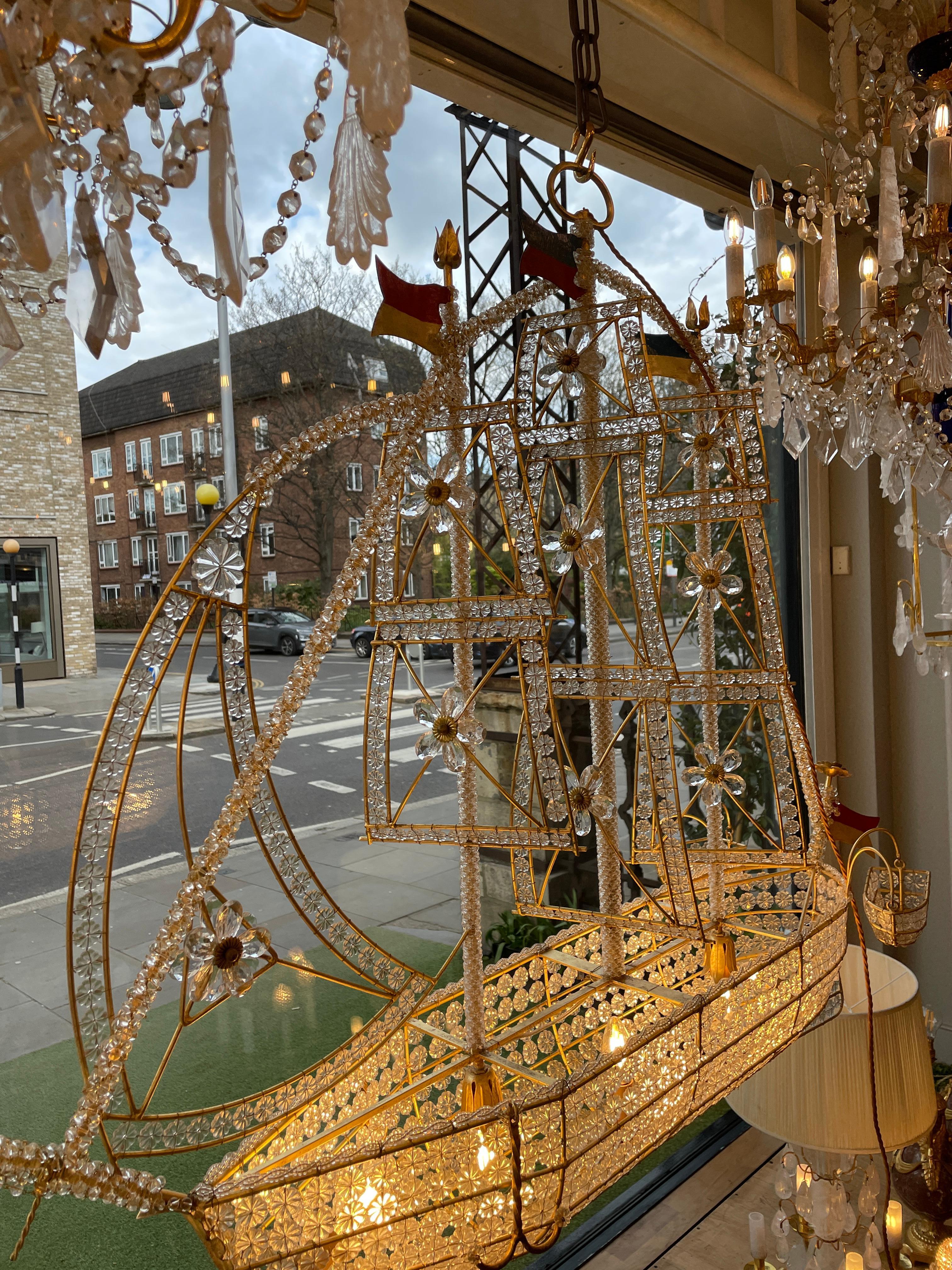 French Exceptional Ship Chandelier in crystal and gilt metal 7