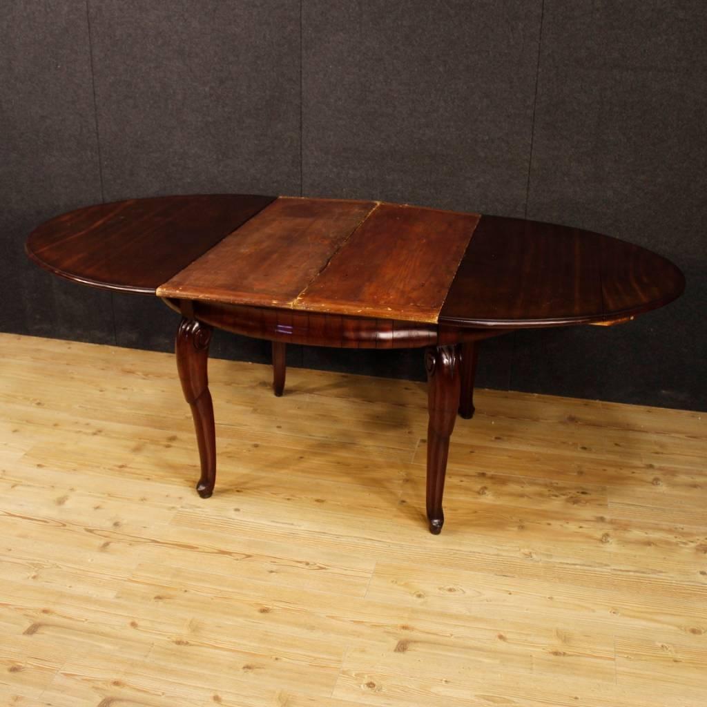 French Extendable Dining Table in Mahogany Wood from 20th Century 9