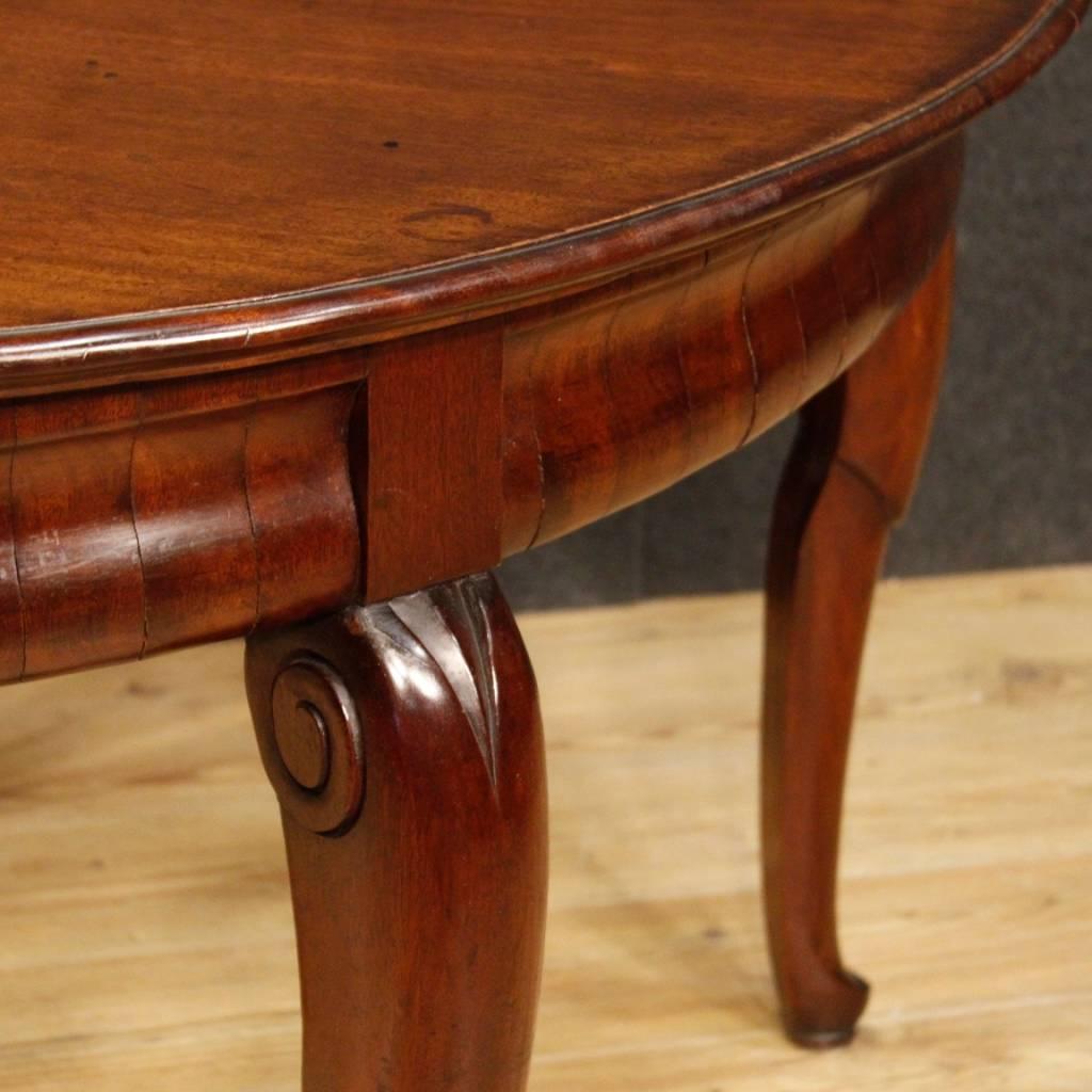 French Extendable Dining Table in Mahogany Wood from 20th Century 4