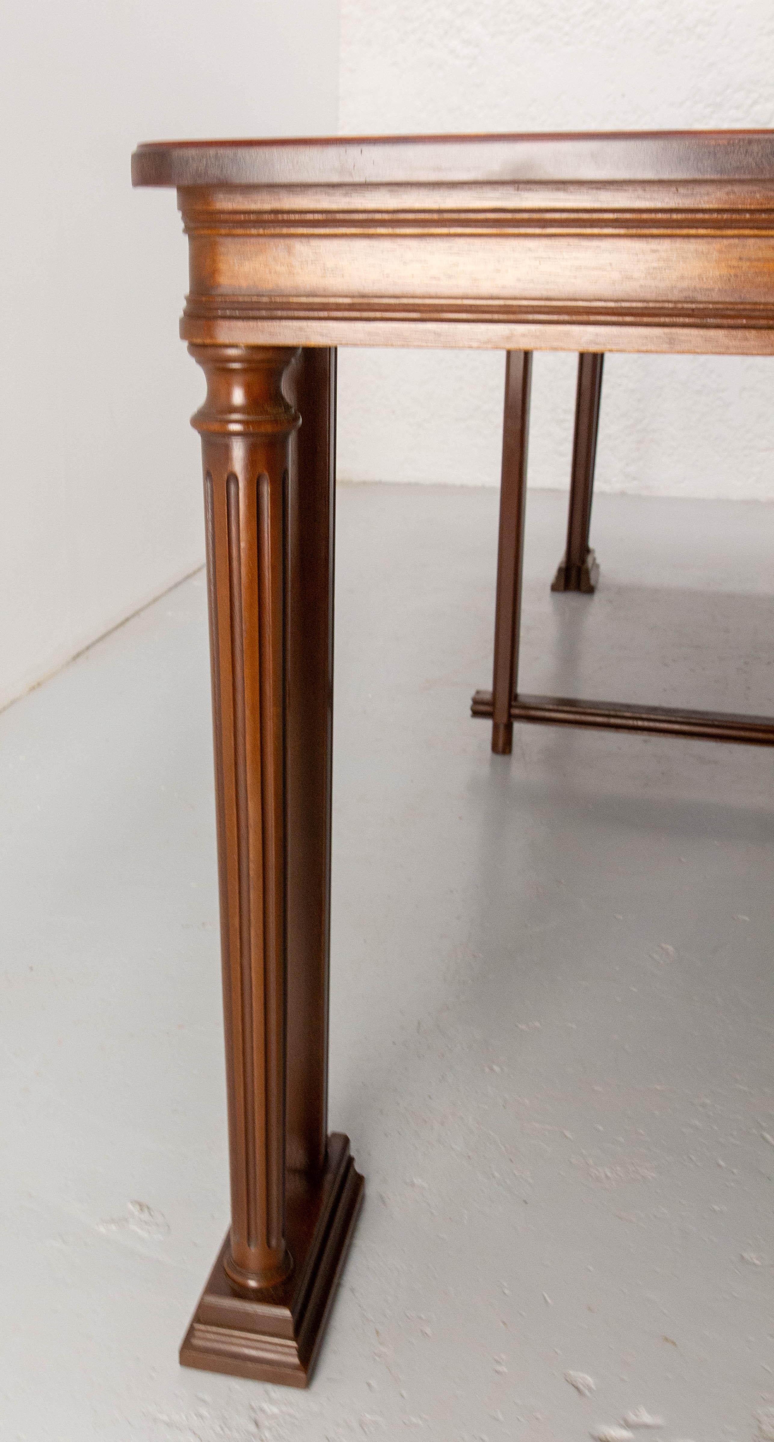 French Extendable Dining Table Table Louis 16, circa 1960 For Sale 7