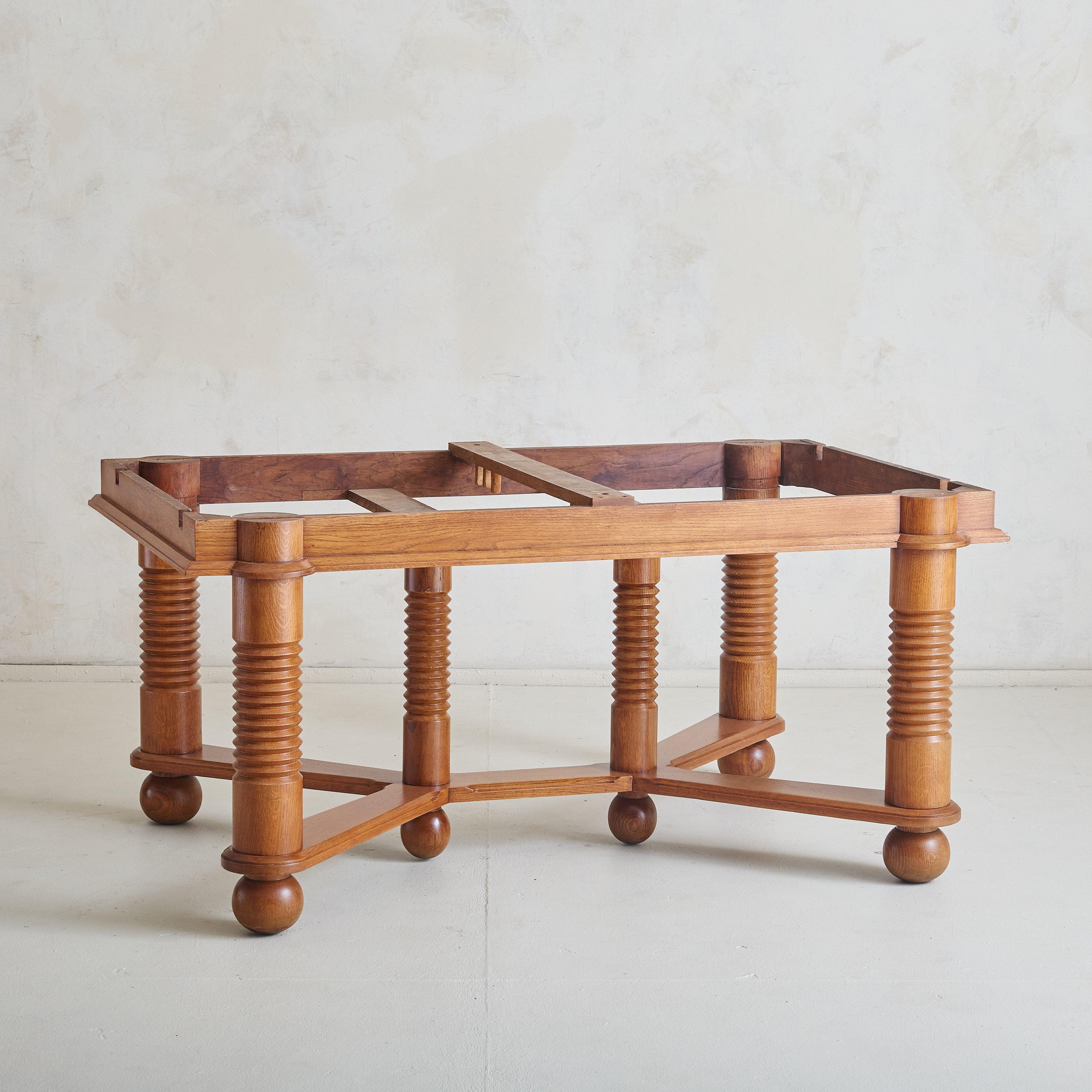 French Extendable Oak Dining Table Attributed to Charles Dudouyt, 1940s 3