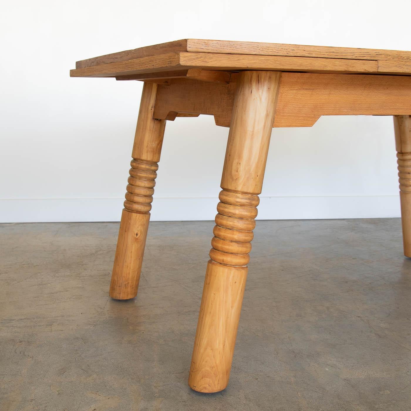 Table ou bureau extensible français par Charles Dudouyt en vente 8