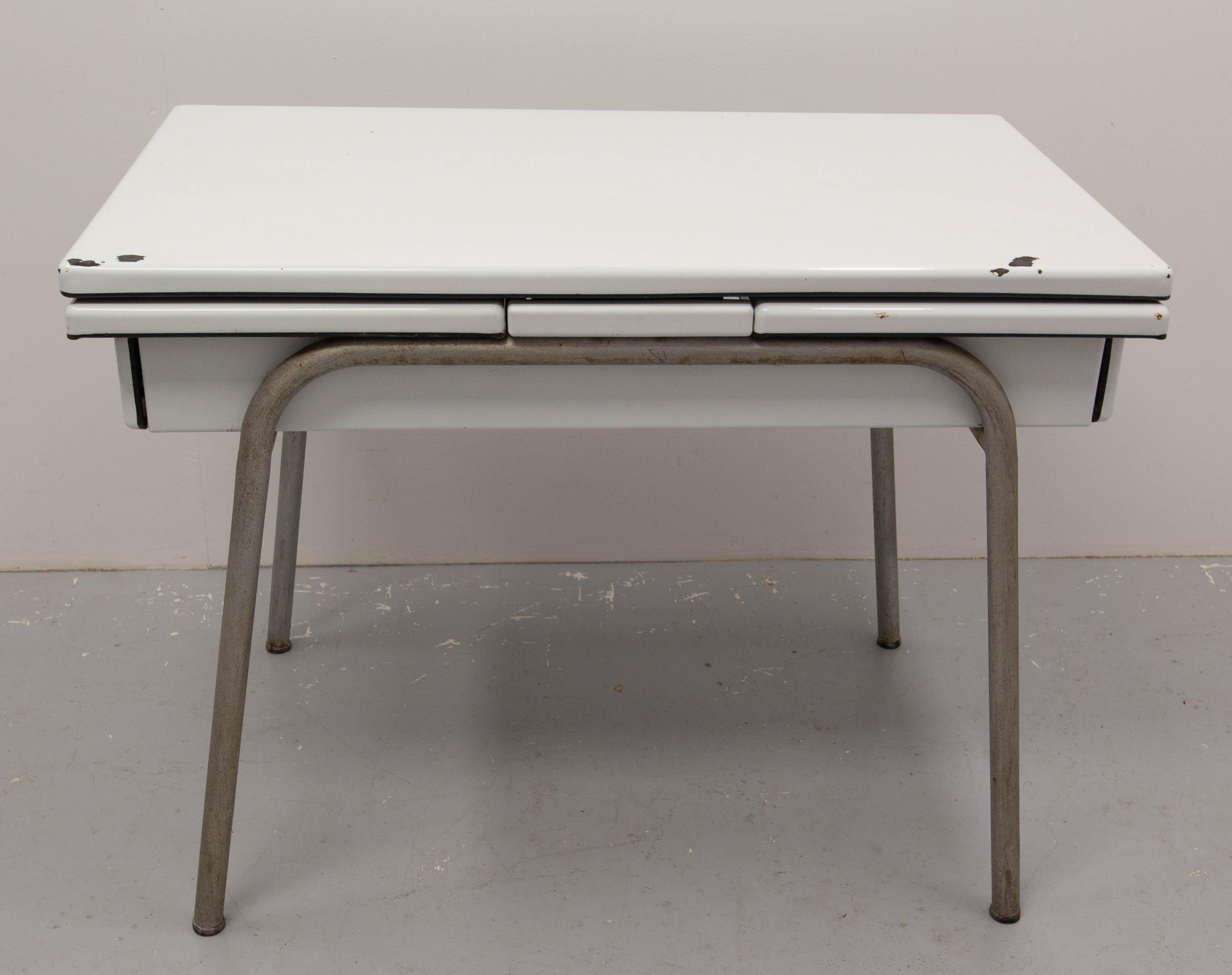 French Extending Dining Table Enamelled Metal & Chrome, circa 195 For Sale 1