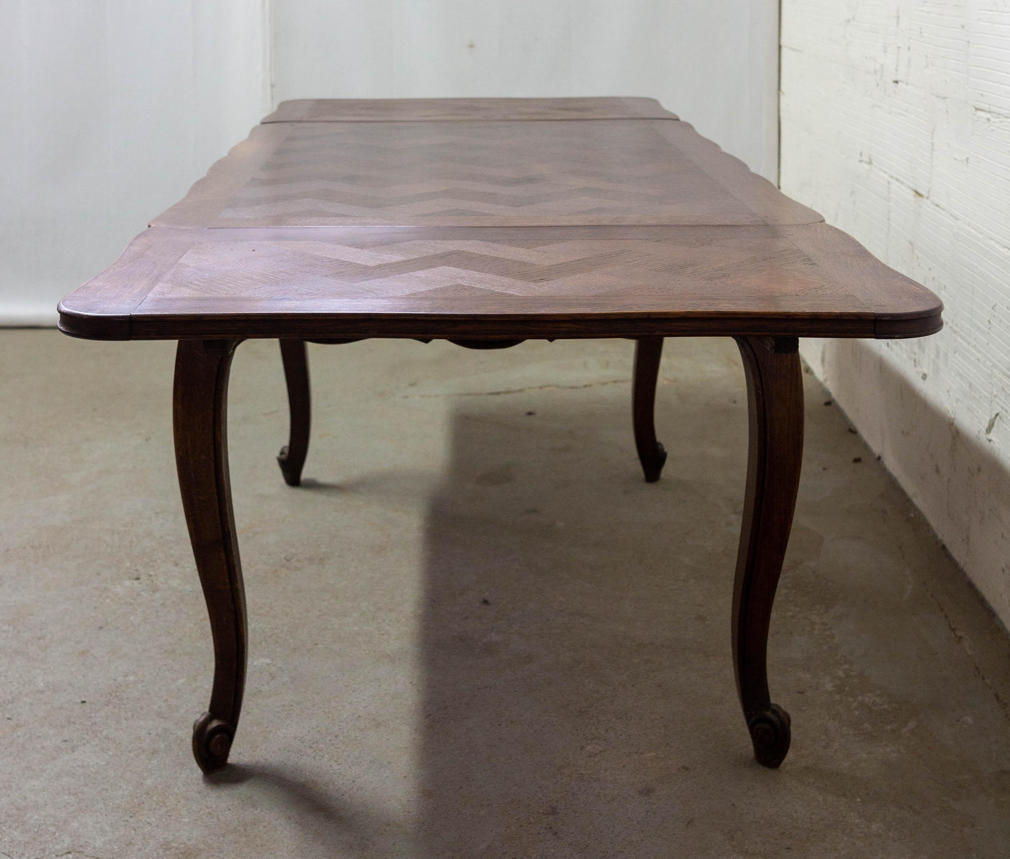 French Extending Dining Table Louis XV Style, circa 1960 4