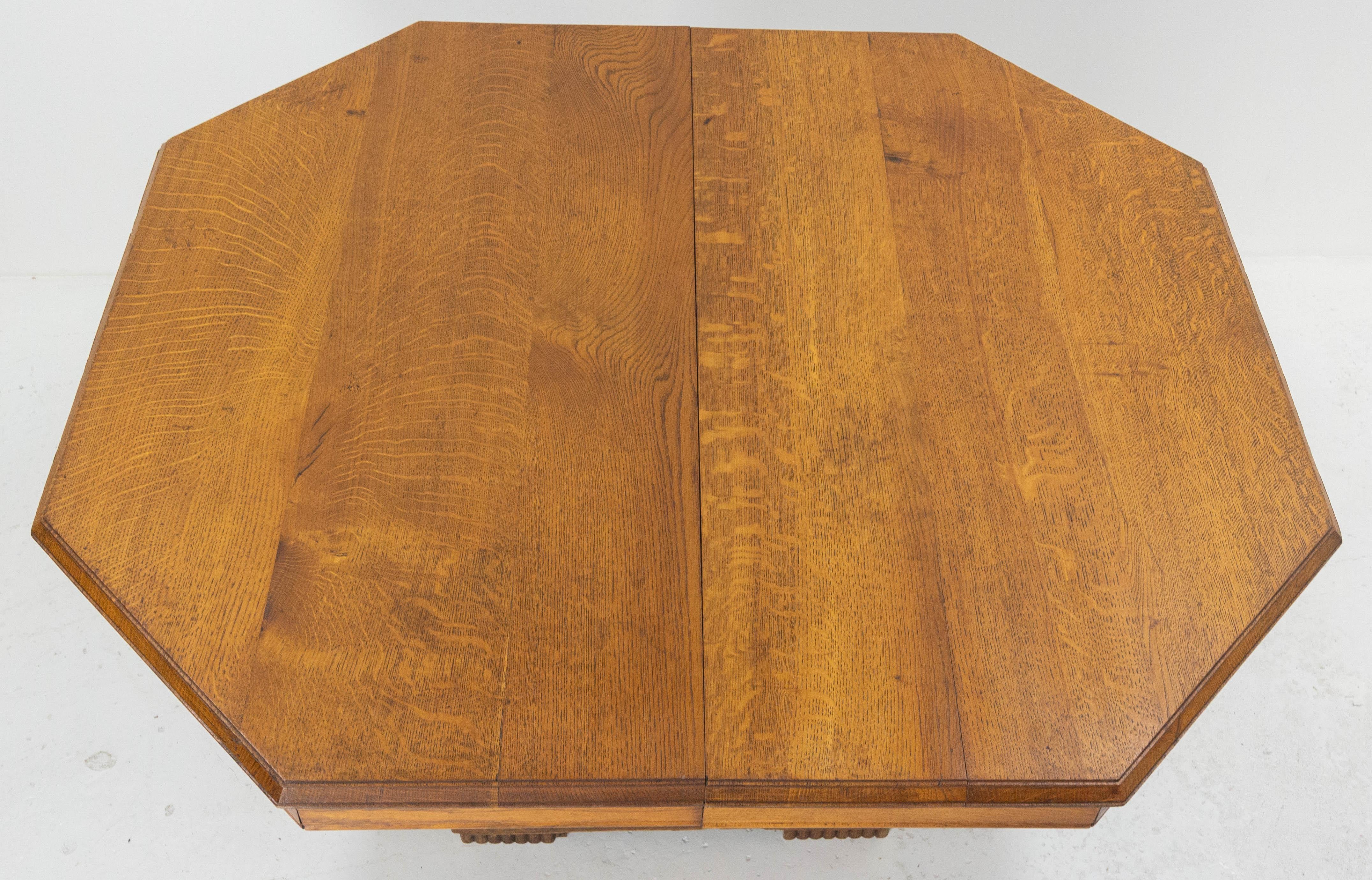 French Extending Dining Table Square Pedestal Oak, circa 1940 For Sale 2