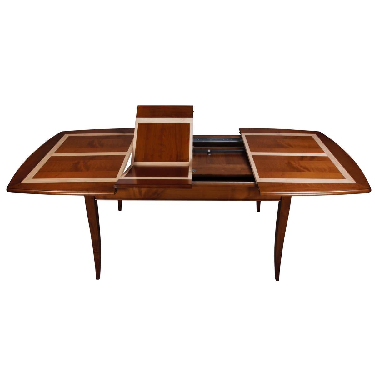 Neoclassical French Extensible Ovalized Dining Table in Solid Stained Cherry  For Sale