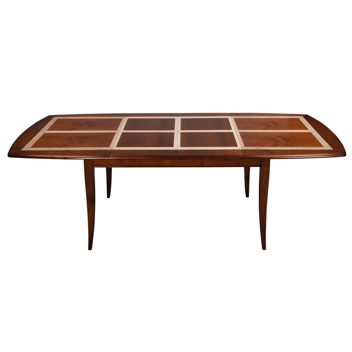 French Extensible Ovalized Dining Table in Solid Stained Cherry  For Sale 2