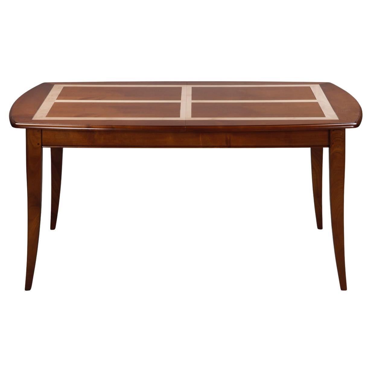 French Extensible Ovalized Dining Table in Solid Stained Cherry  For Sale