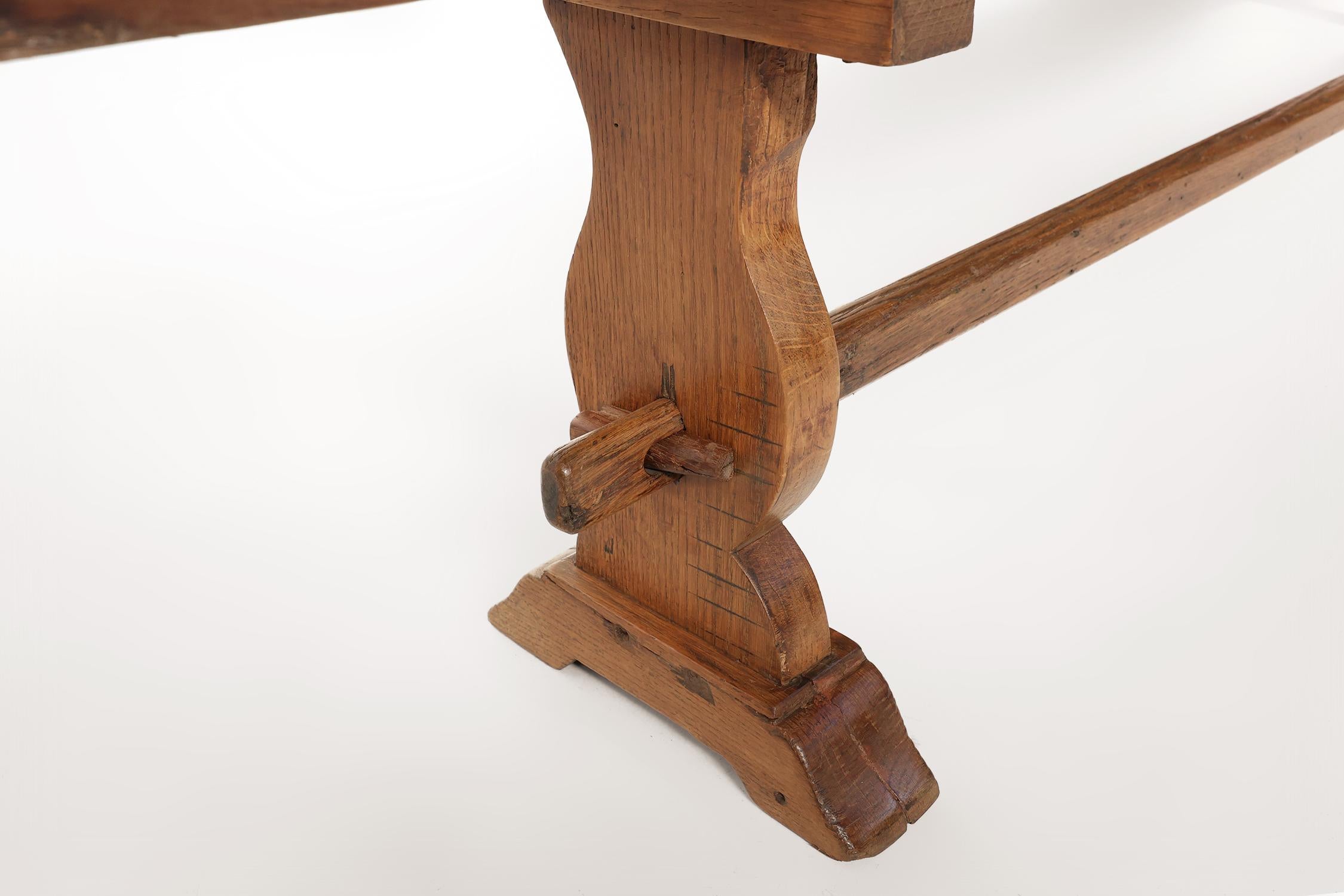 Orme Banc de monastère français extra long en bois d'orme massif, vers 1850 en vente