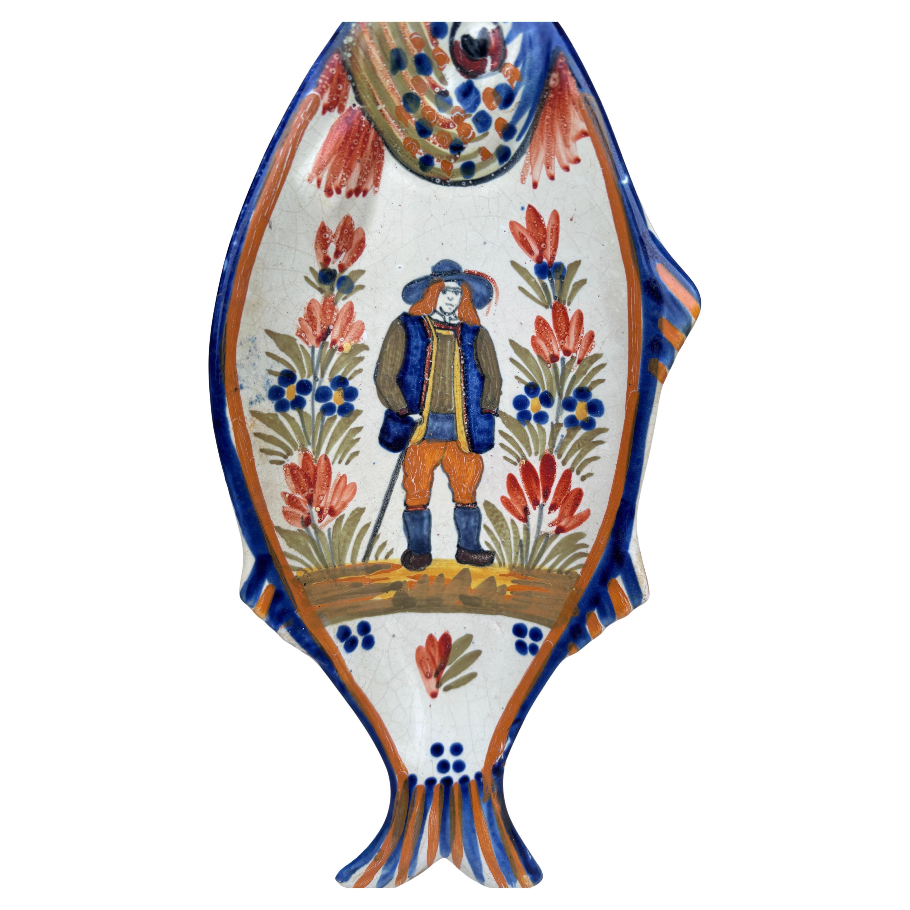 Französische Fayence Blau-Weiße Fischplatte Henriot Quimper, CIRCA 1930 (Rustikal) im Angebot