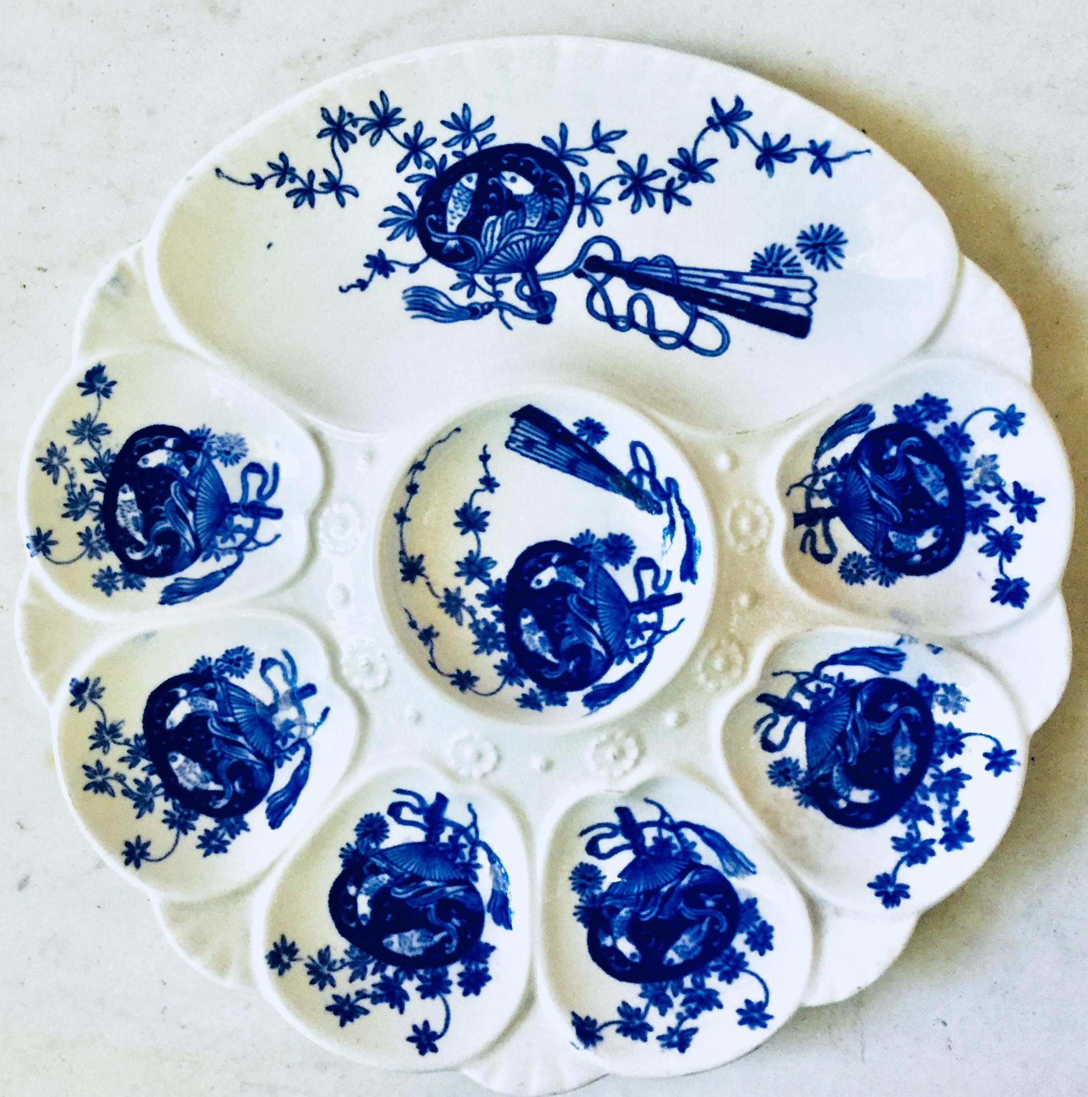 French Faience Blue and White Oyster Plate Henriot Quimper, circa 1930 4