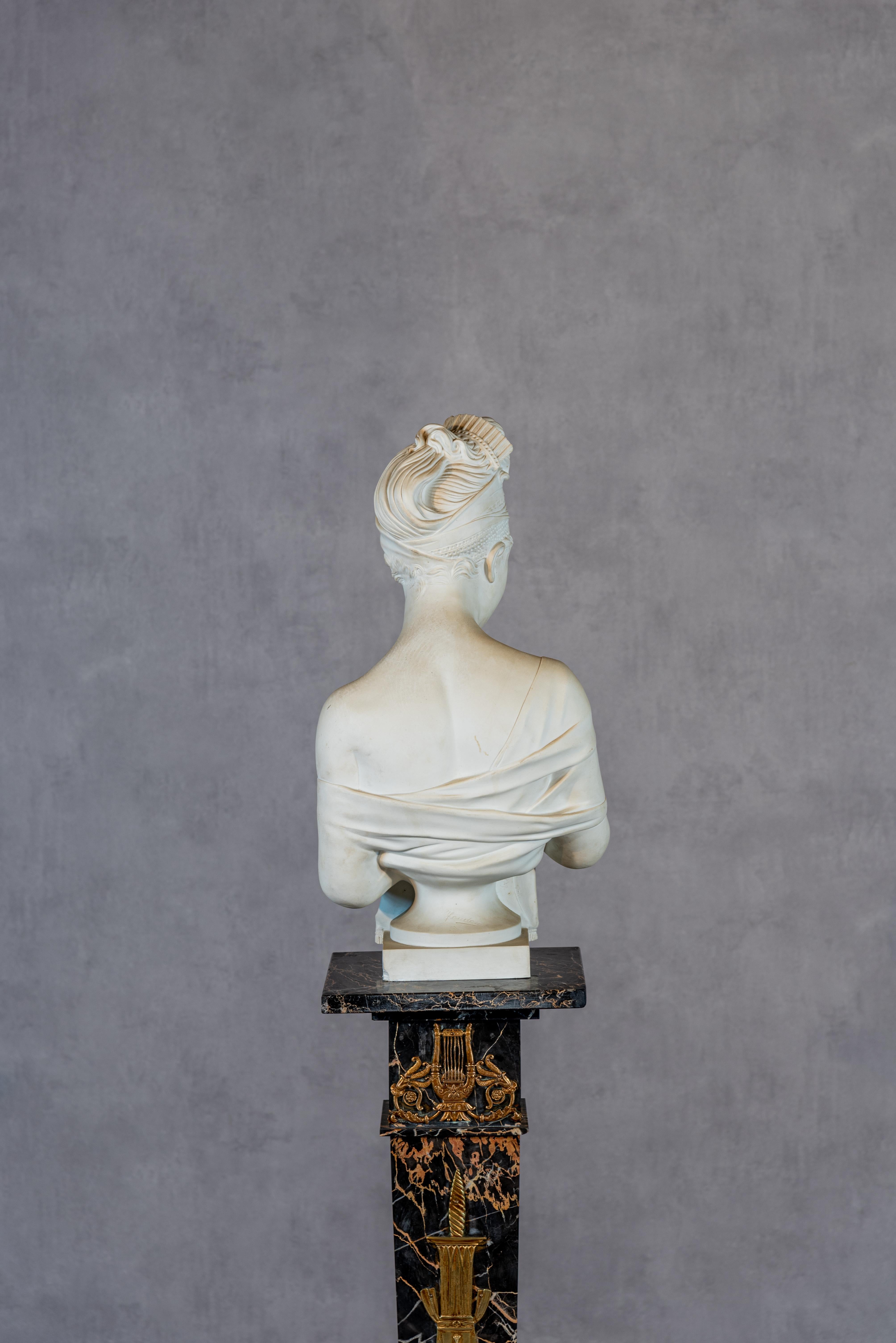 French Faience Bust of Madame Recamier, After Houdon In Good Condition For Sale In San Antonio, TX
