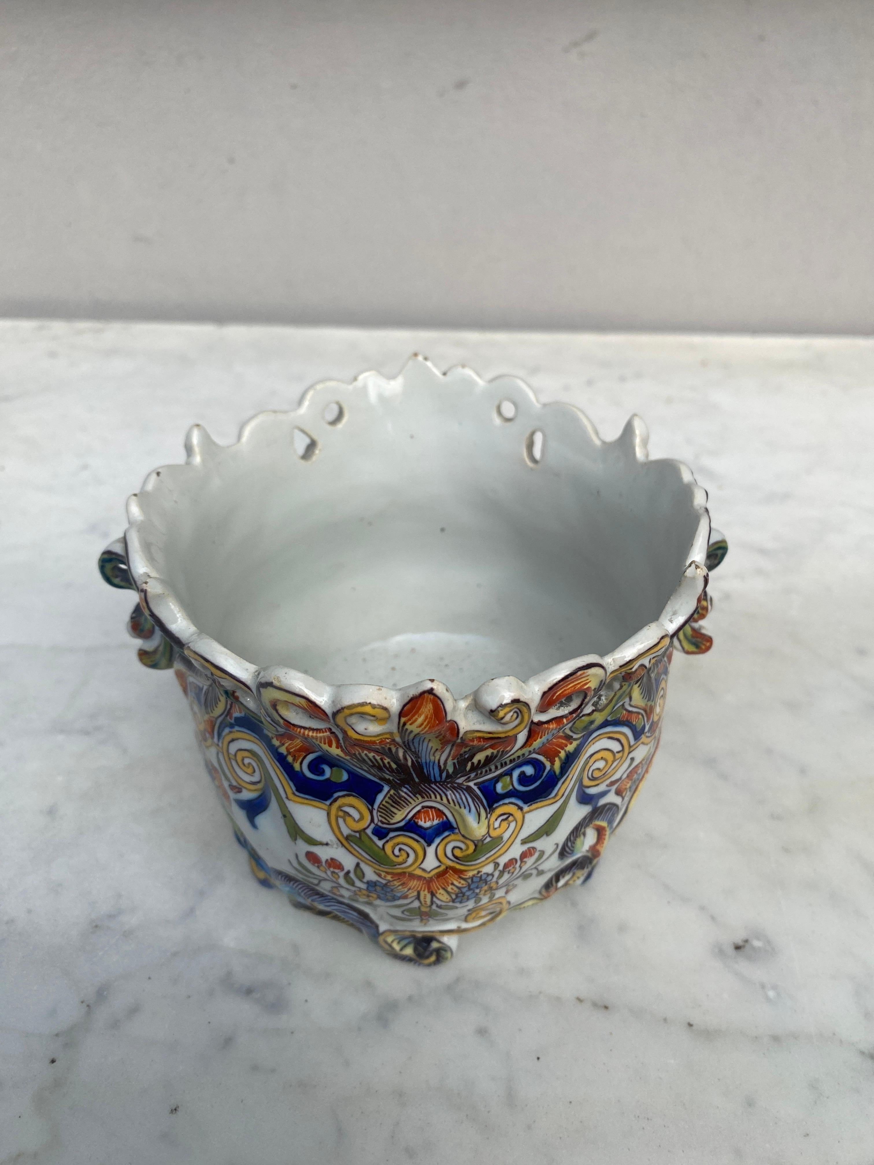 French Faience Cache Pot Desvres Circa 1900 In Fair Condition For Sale In Austin, TX