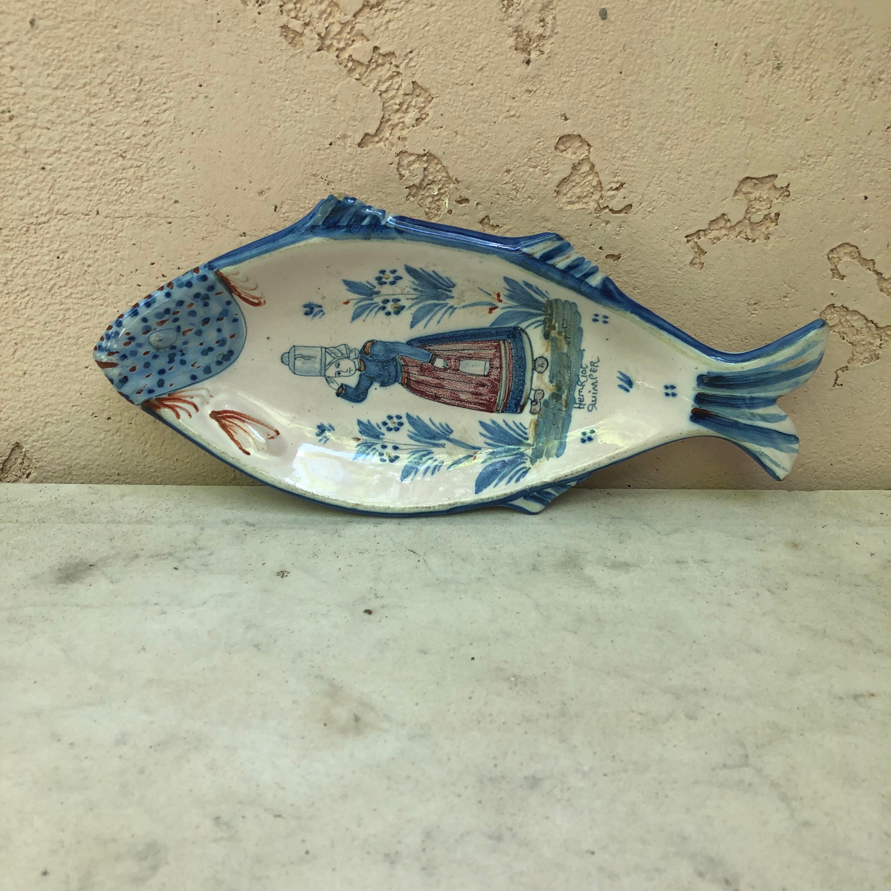 Rustic French Faience Fish Platter Henriot Quimper, Circa 1900