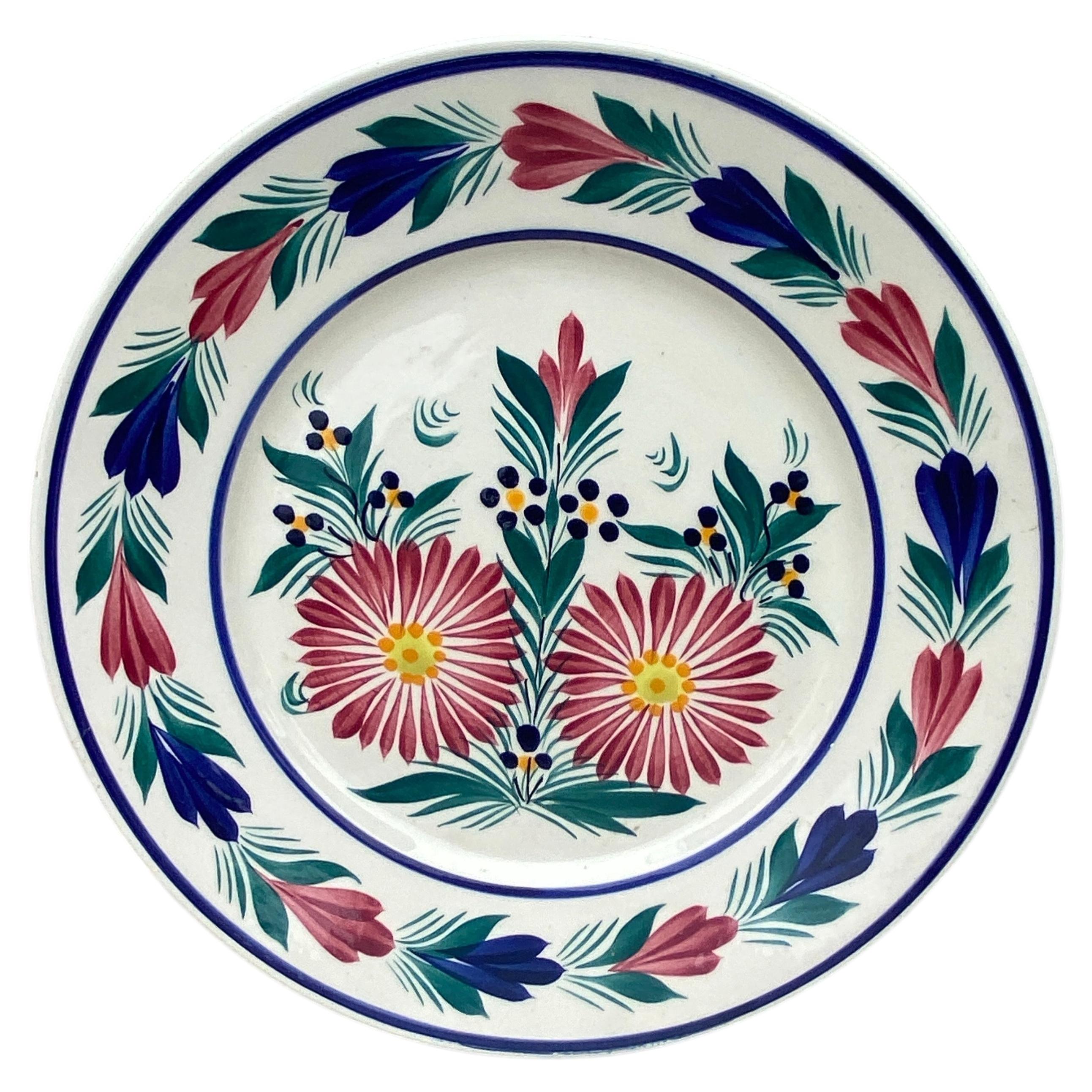 Is Quimper Pottery still made?