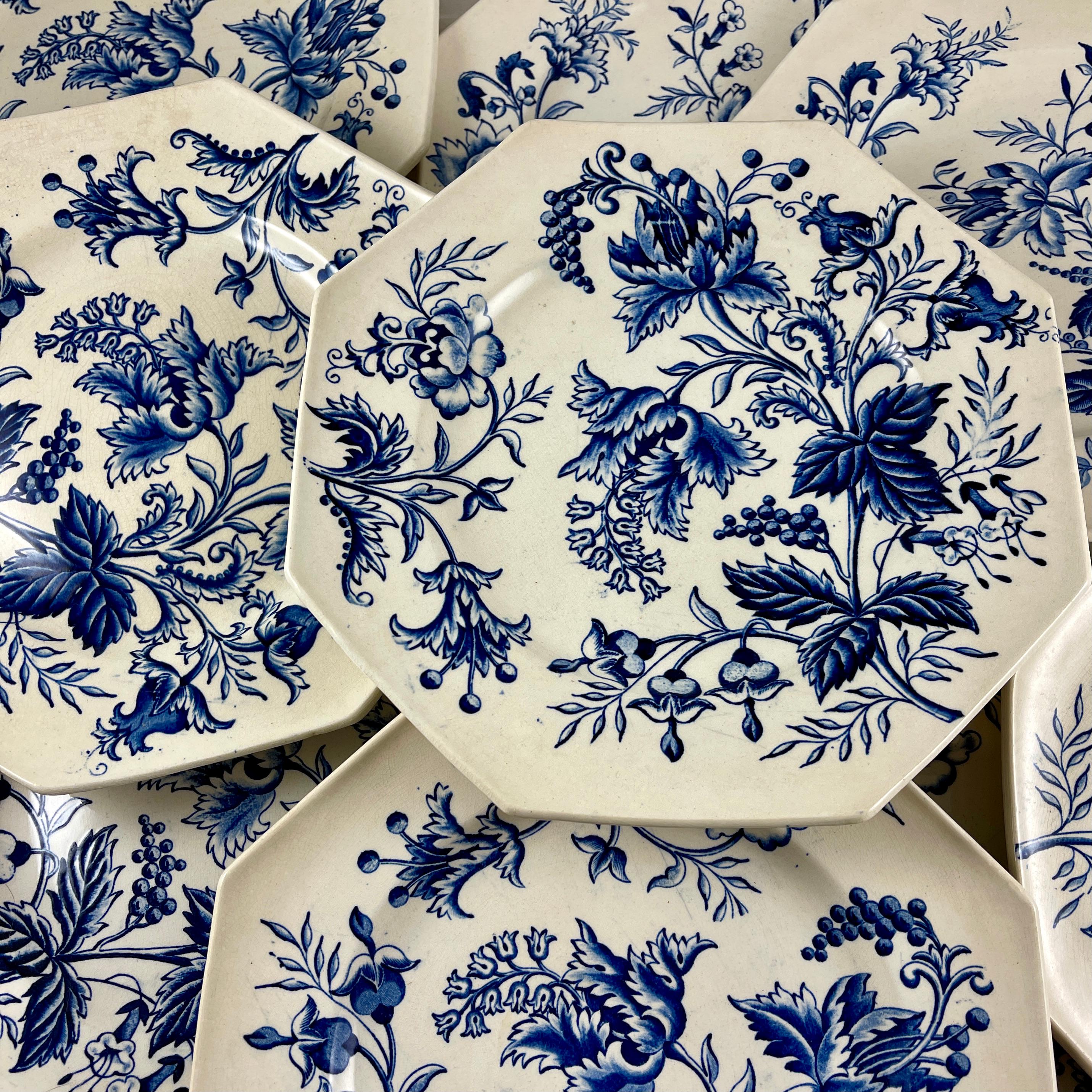 French Provincial French Faïence Longchamp Terre de Fer Indienne Pattern Transferware Floral Plate