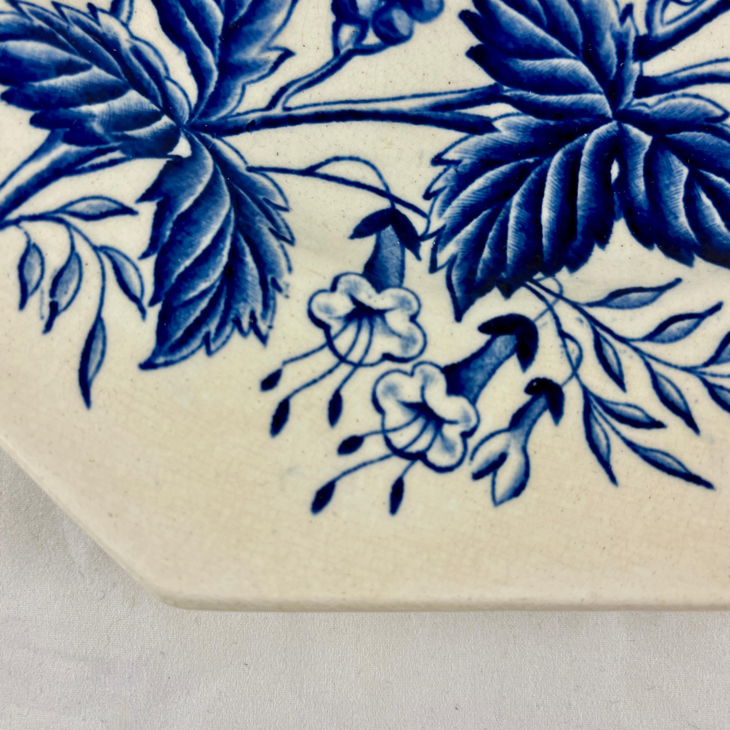 French Faïence Longchamp Terre de Fer Indienne Pattern Transferware Floral Plate In Good Condition In Philadelphia, PA