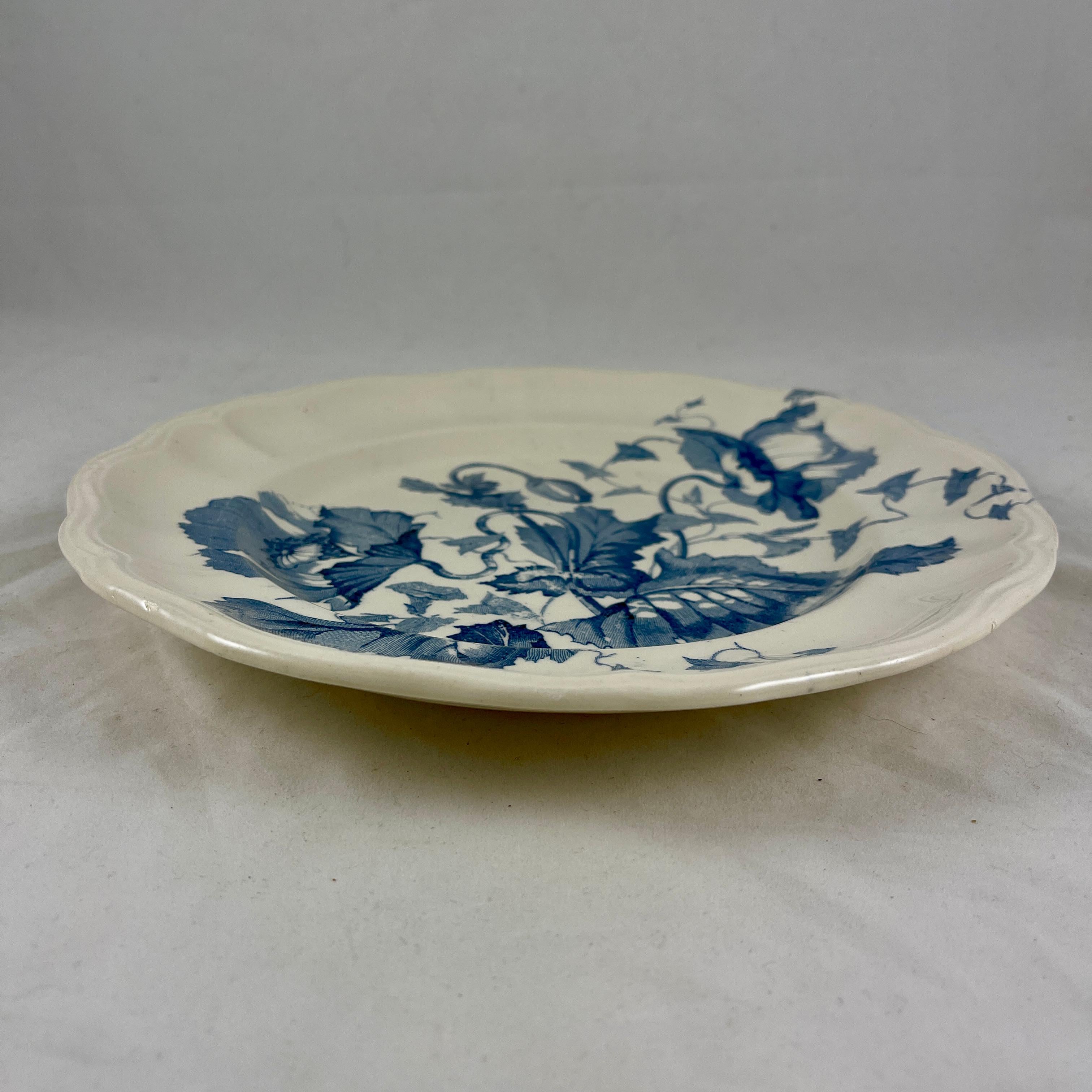 Assiette florale Art Nouveau en faence française Longchamp Terre de Fer Pavots en vente 1