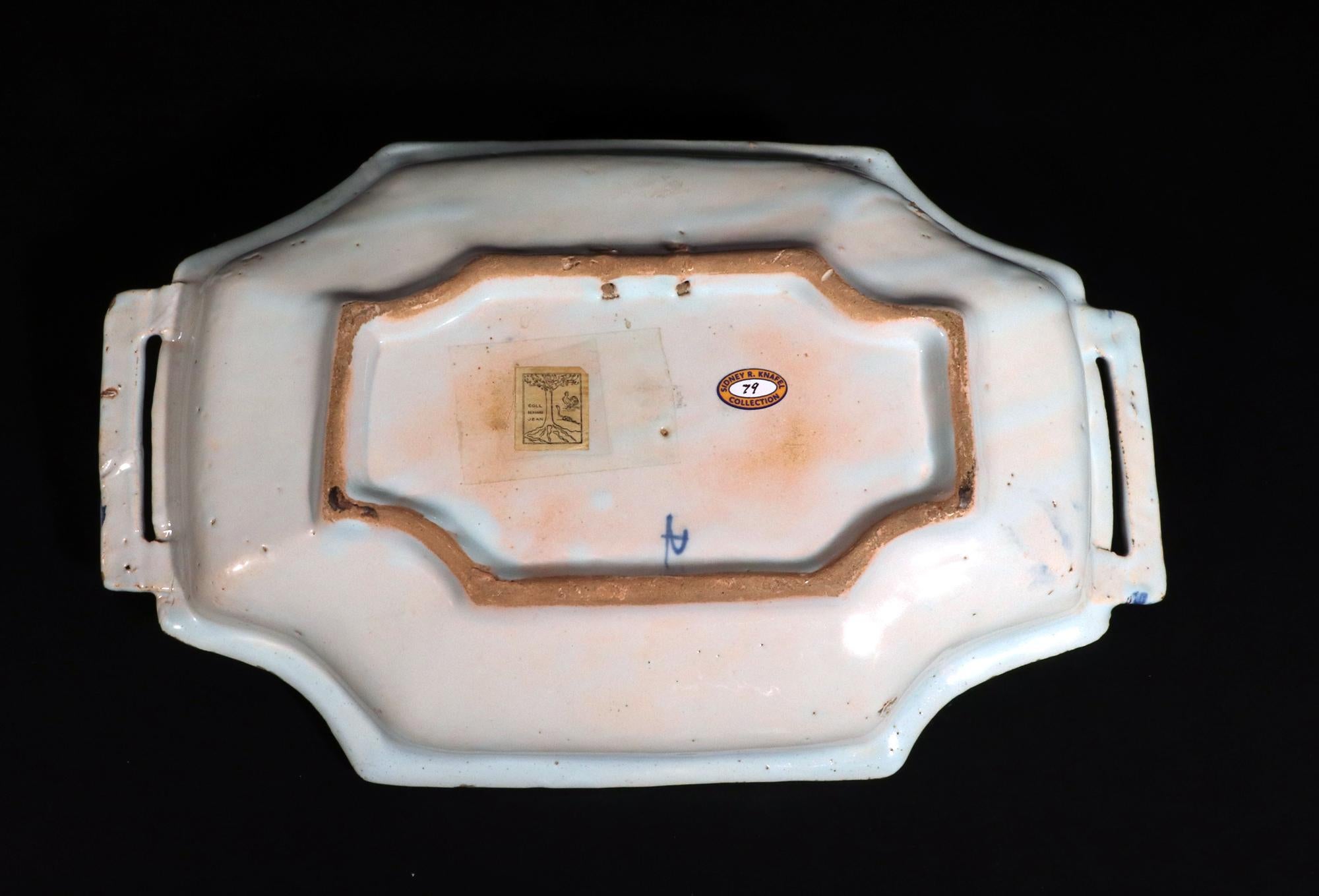 Plateau octogonal oblong à Chinoiserie de la Faïence (Bannette), probablement Rouen en vente 12