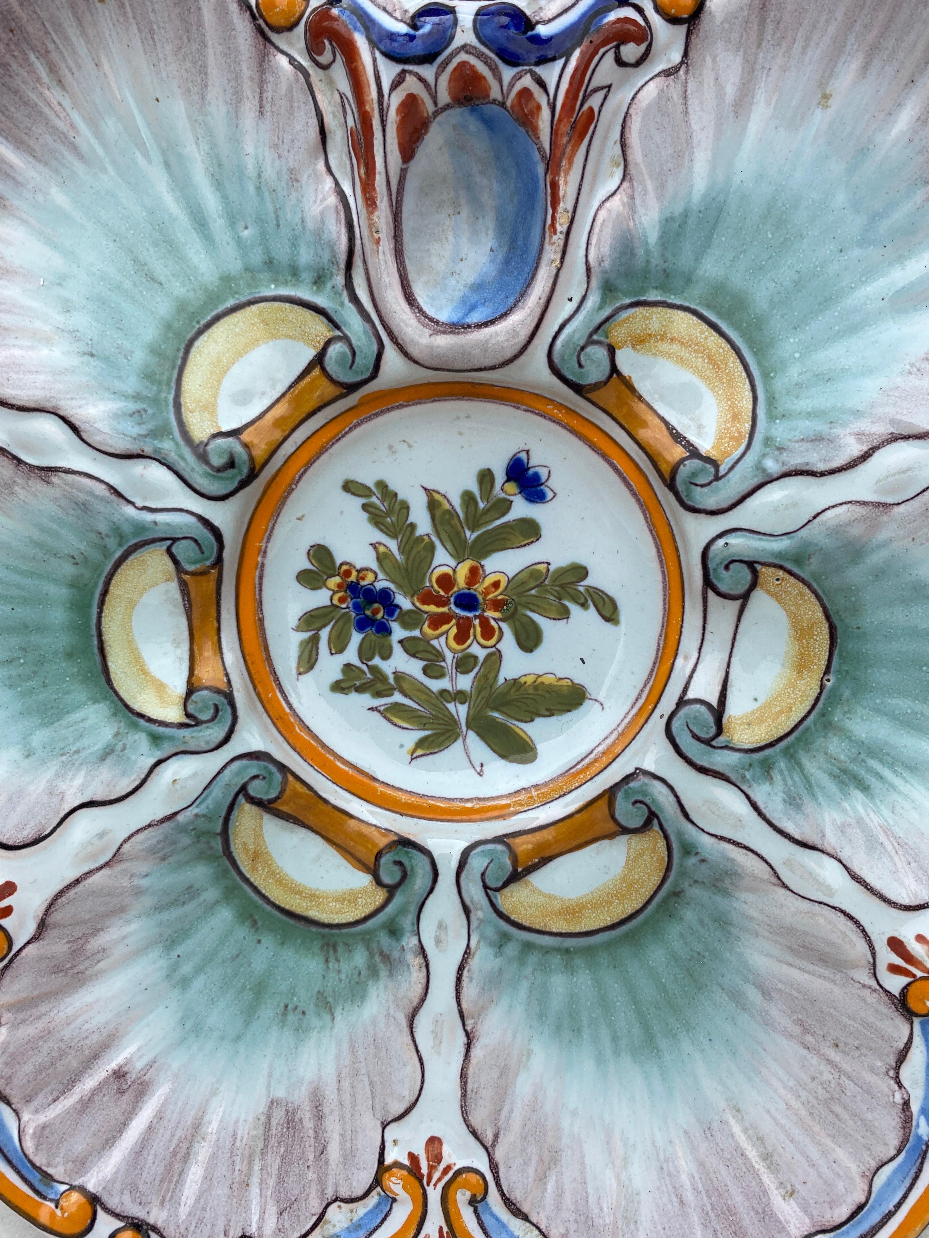 French Faience oyster signed plate Saint Clement, circa 1890.
Rustic, Country style.