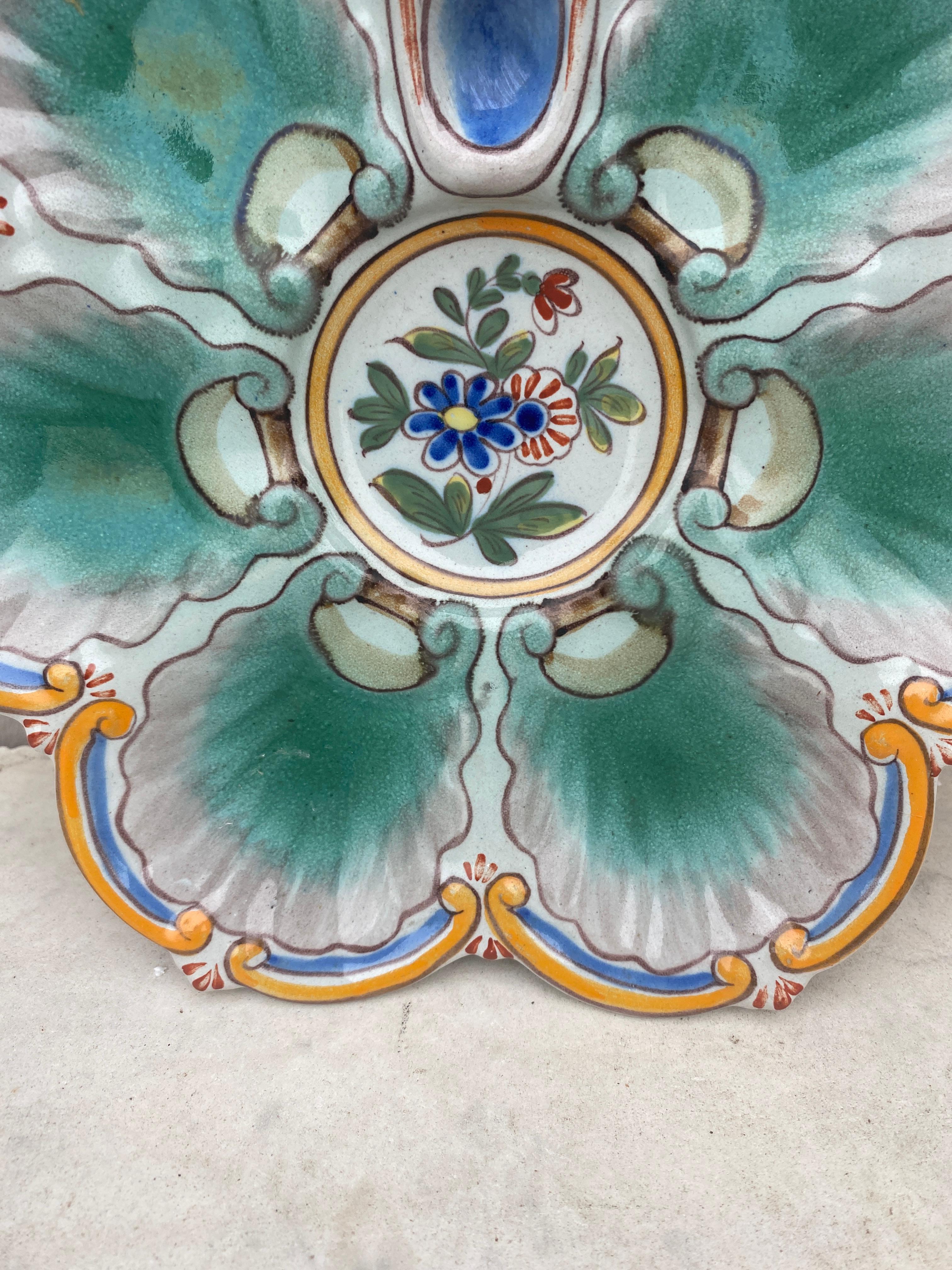 Country French Faience Oyster Plate Saint Clement, circa 1890 For Sale