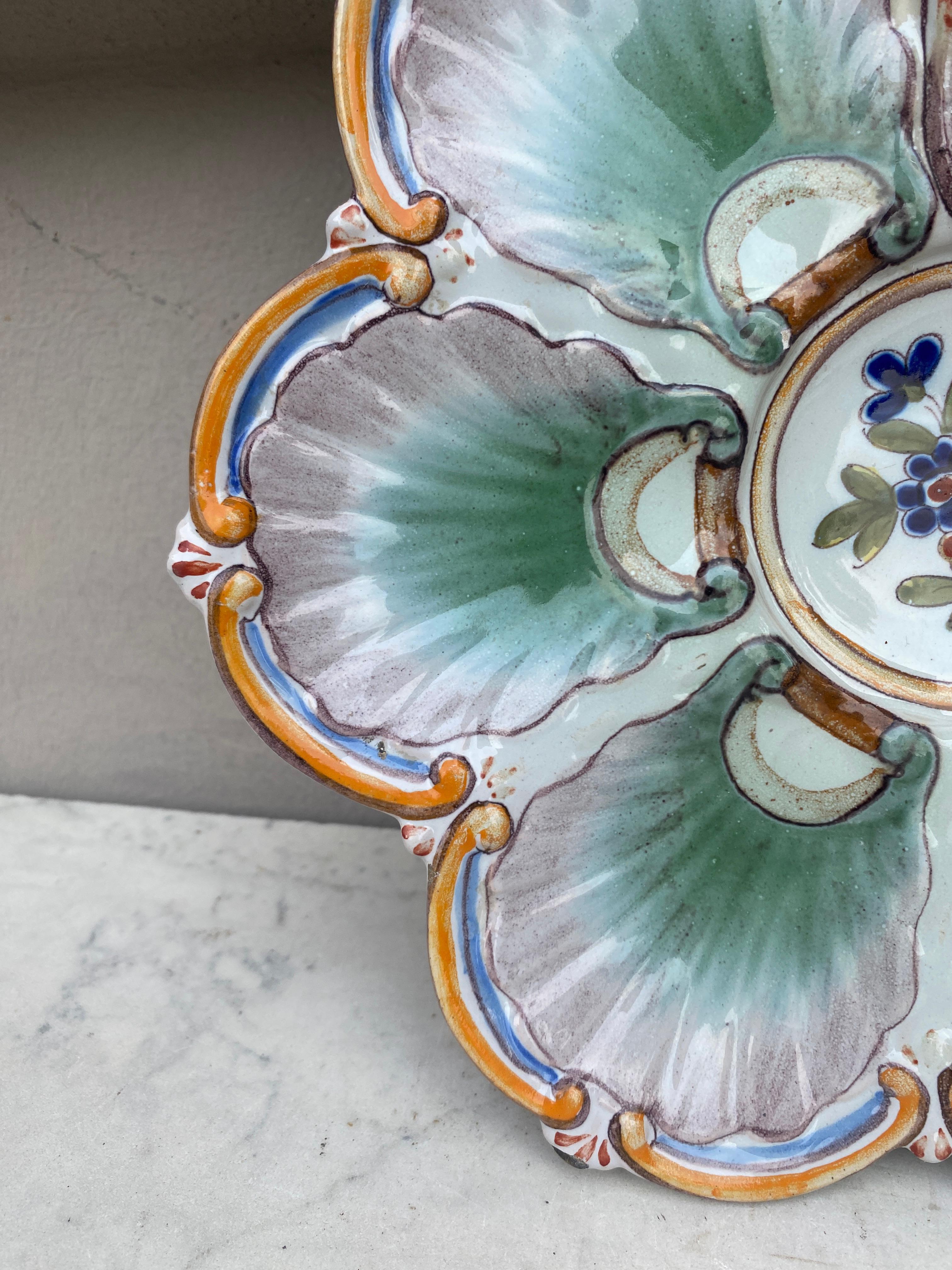 Country Assiette à huîtres en faïence française Saint-Clément, vers 1890 en vente