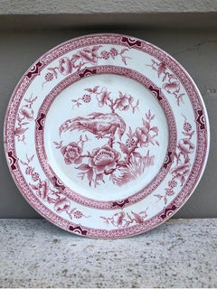 Assiette chinoiseries en faïence rose avec oiseaux Orchies, vers 1900