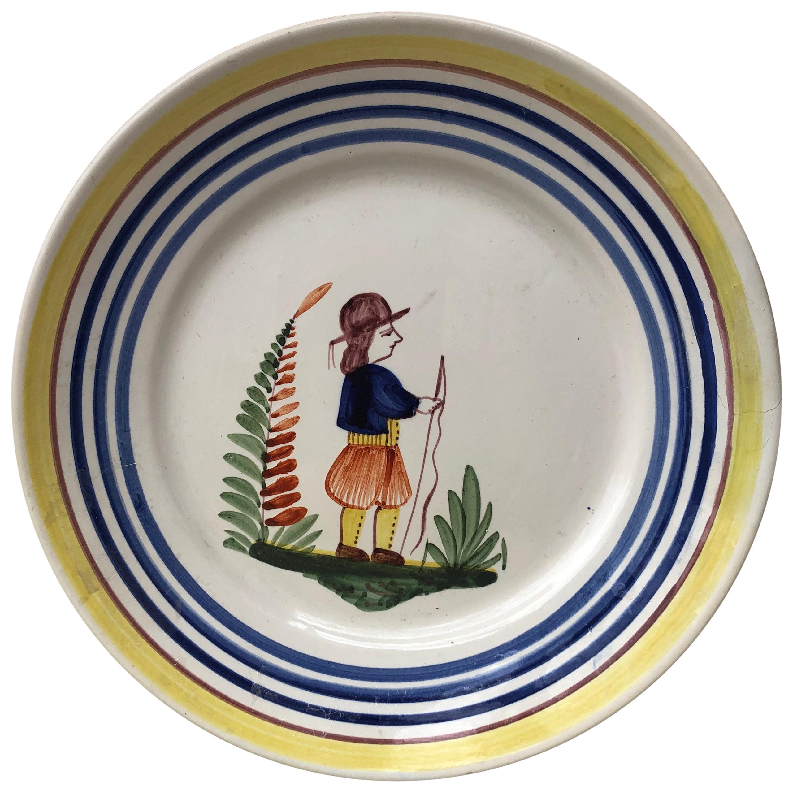 French Faience Plate Henriot Quimper, circa 1930 For Sale