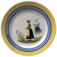 Assiette en faïence française Henriot Quimper:: vers 1930