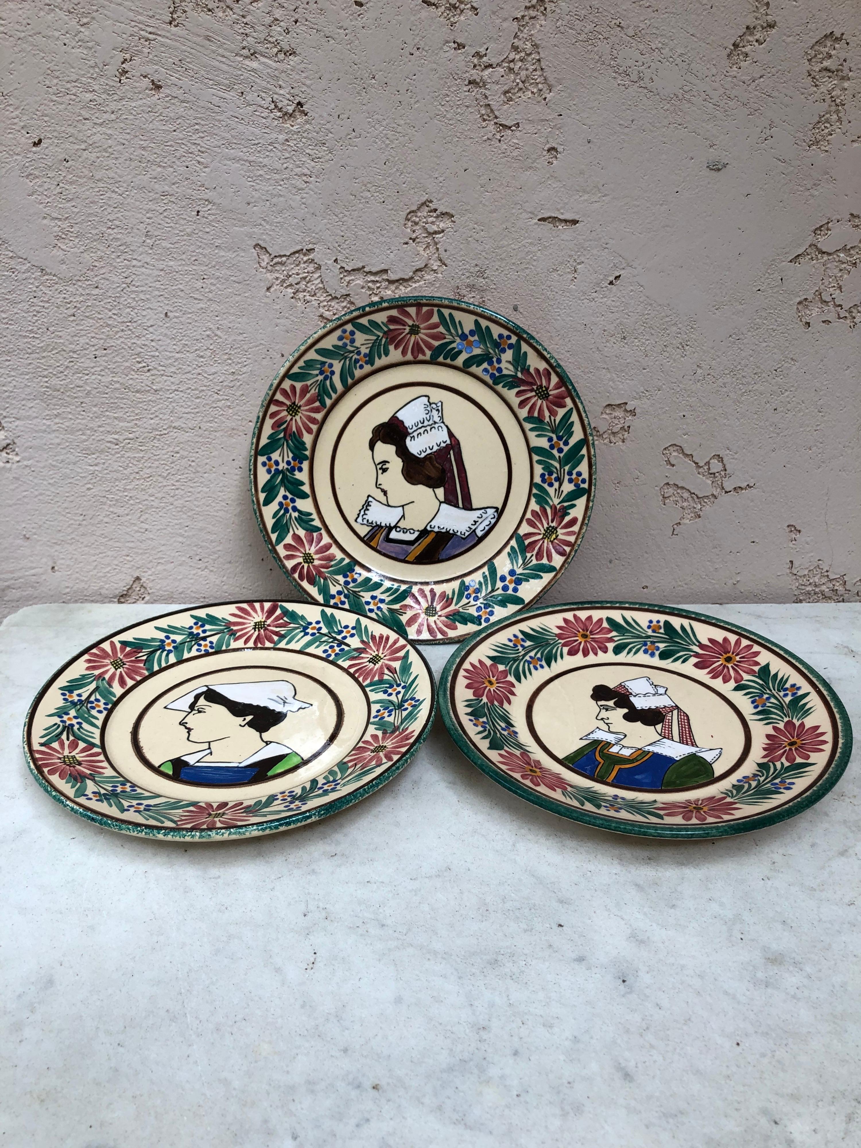 European French Faience Plate Quimper, circa 1920 For Sale
