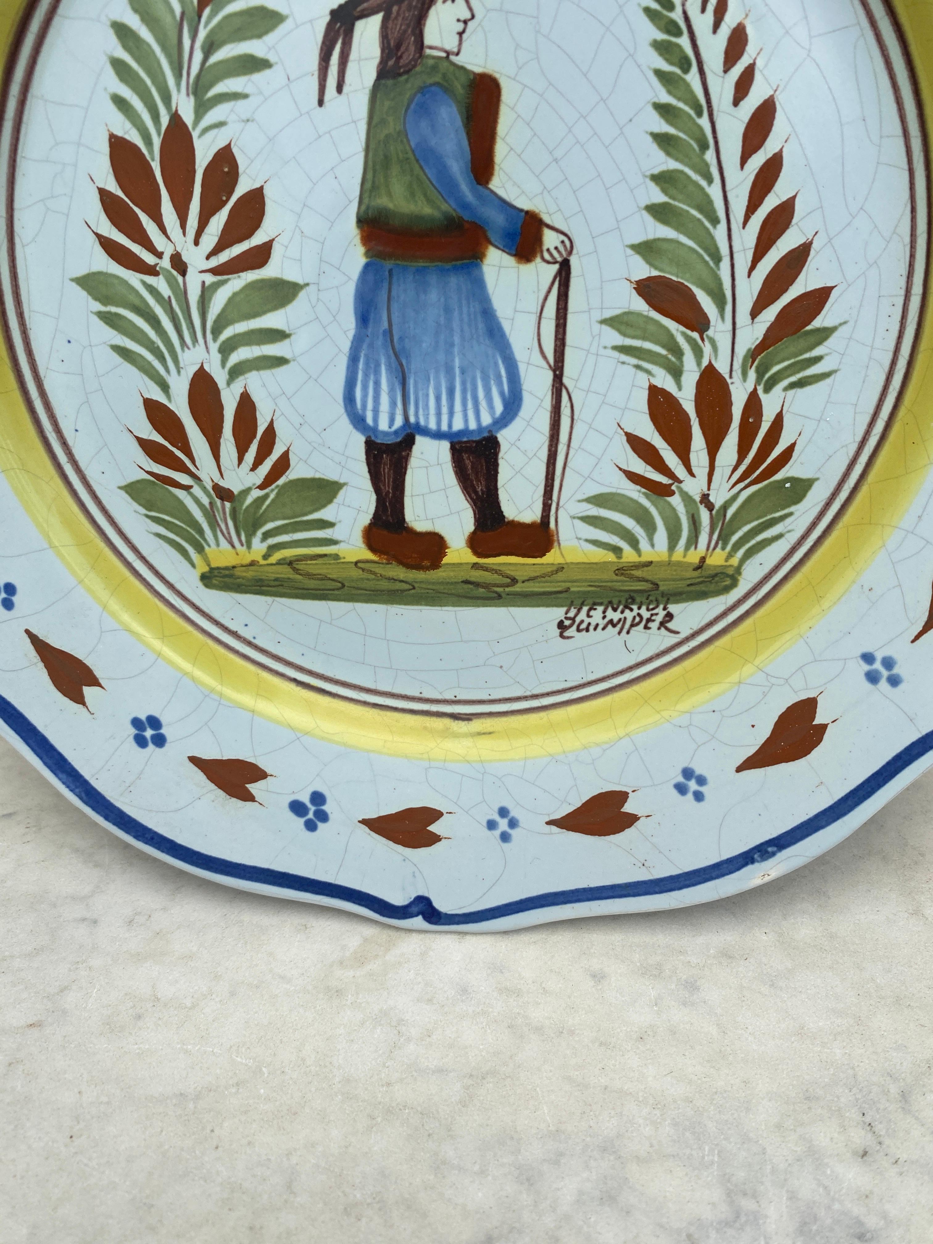 Rustic French Faience Plate Quimper circa 1950 For Sale