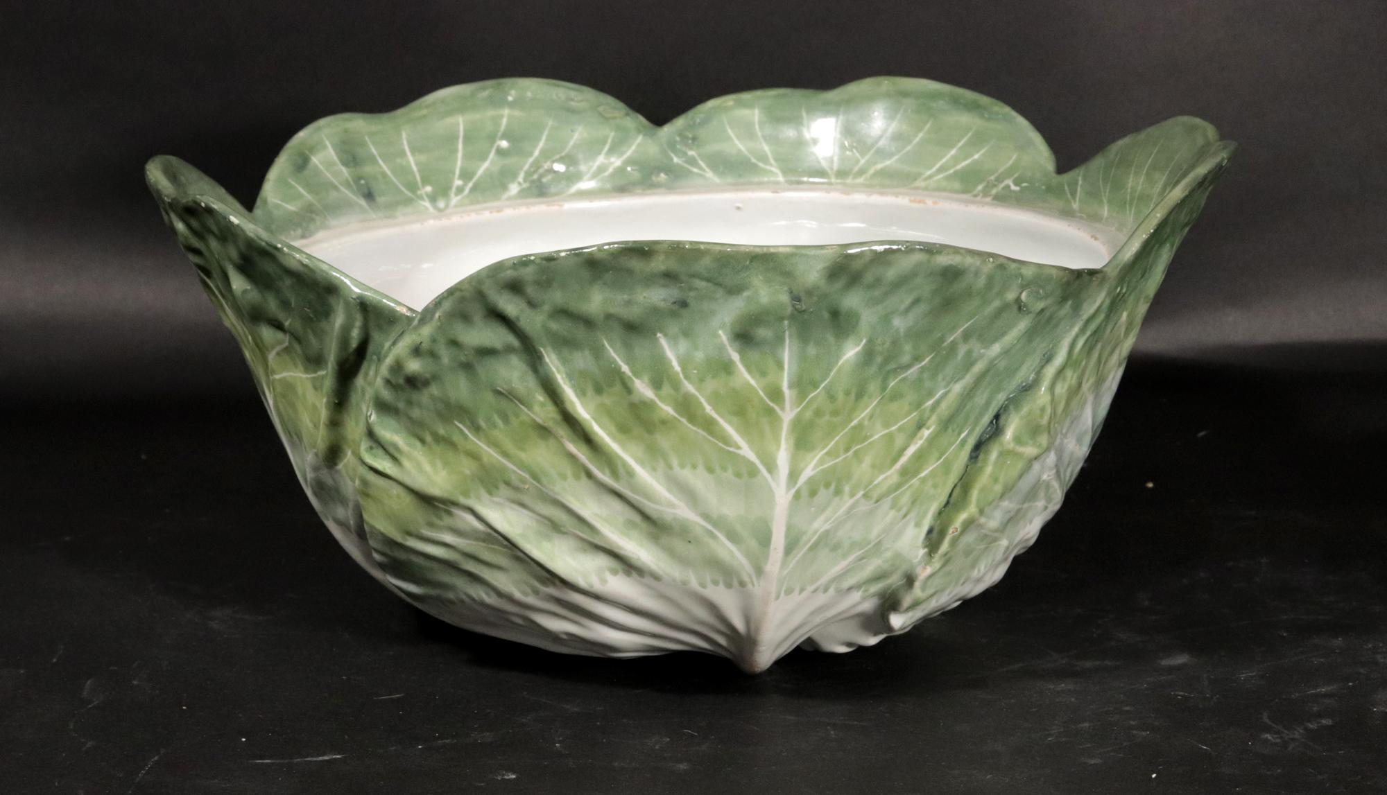 Soupière à choux et couvercle en faïence de la manufacture de Strasbourg en vente 7