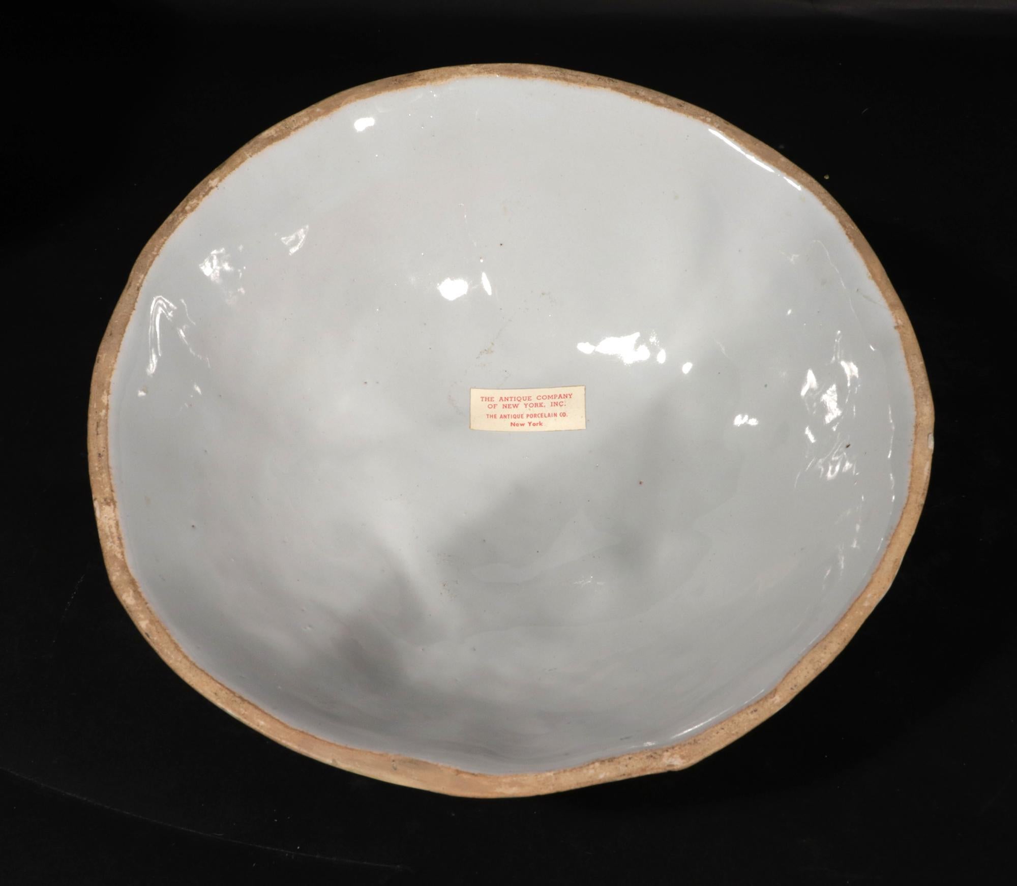 Soupière à choux et couvercle en faïence de la manufacture de Strasbourg en vente 11