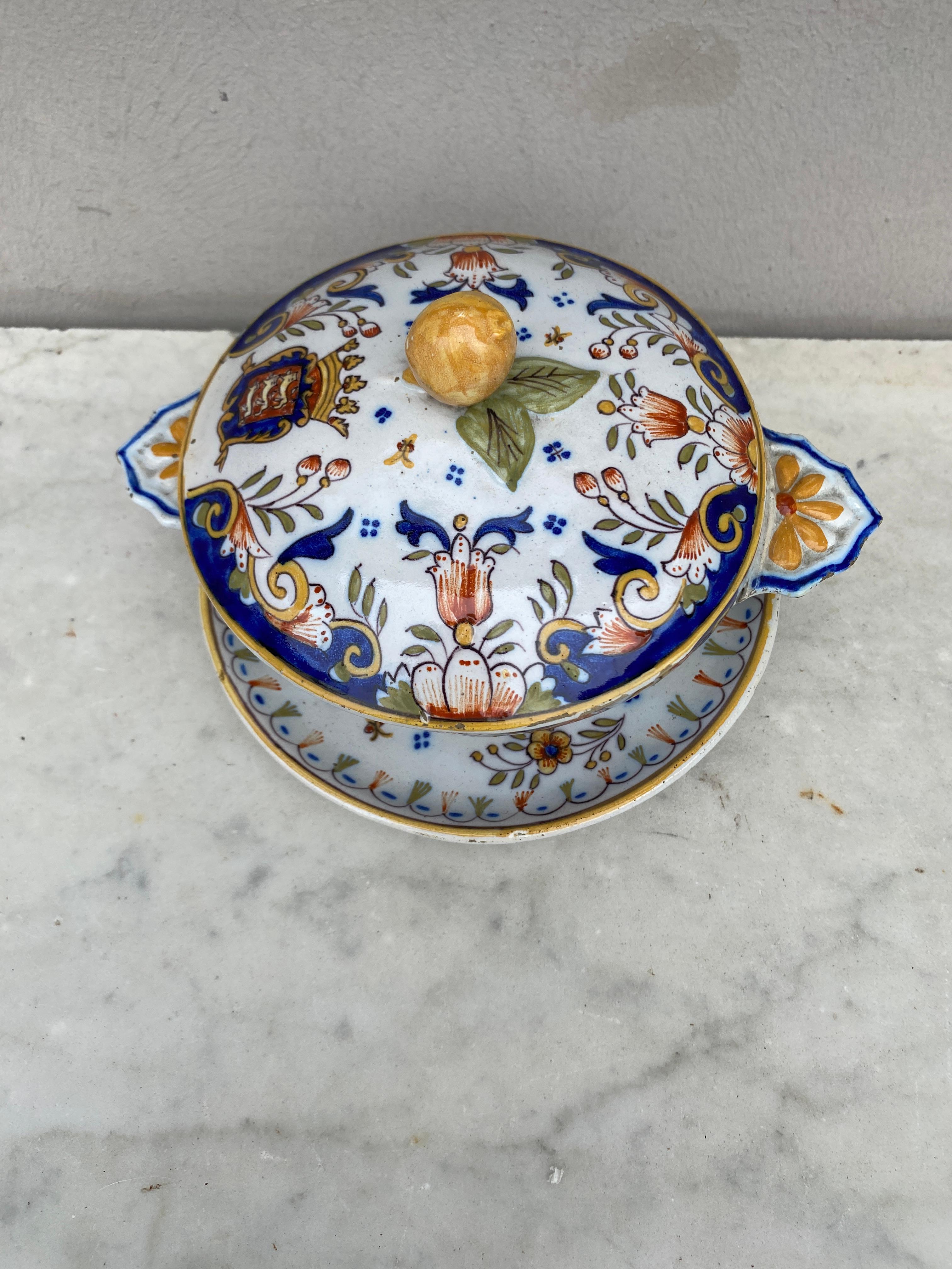 French Faience Tureen attributed to Desvres Circa 1900.
Inspired by Rouen manufacture.
Signed Arromanches.