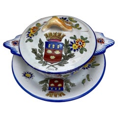 Zuppiera francese in maiolica Keller & Guerin Saint Clement, circa 1900