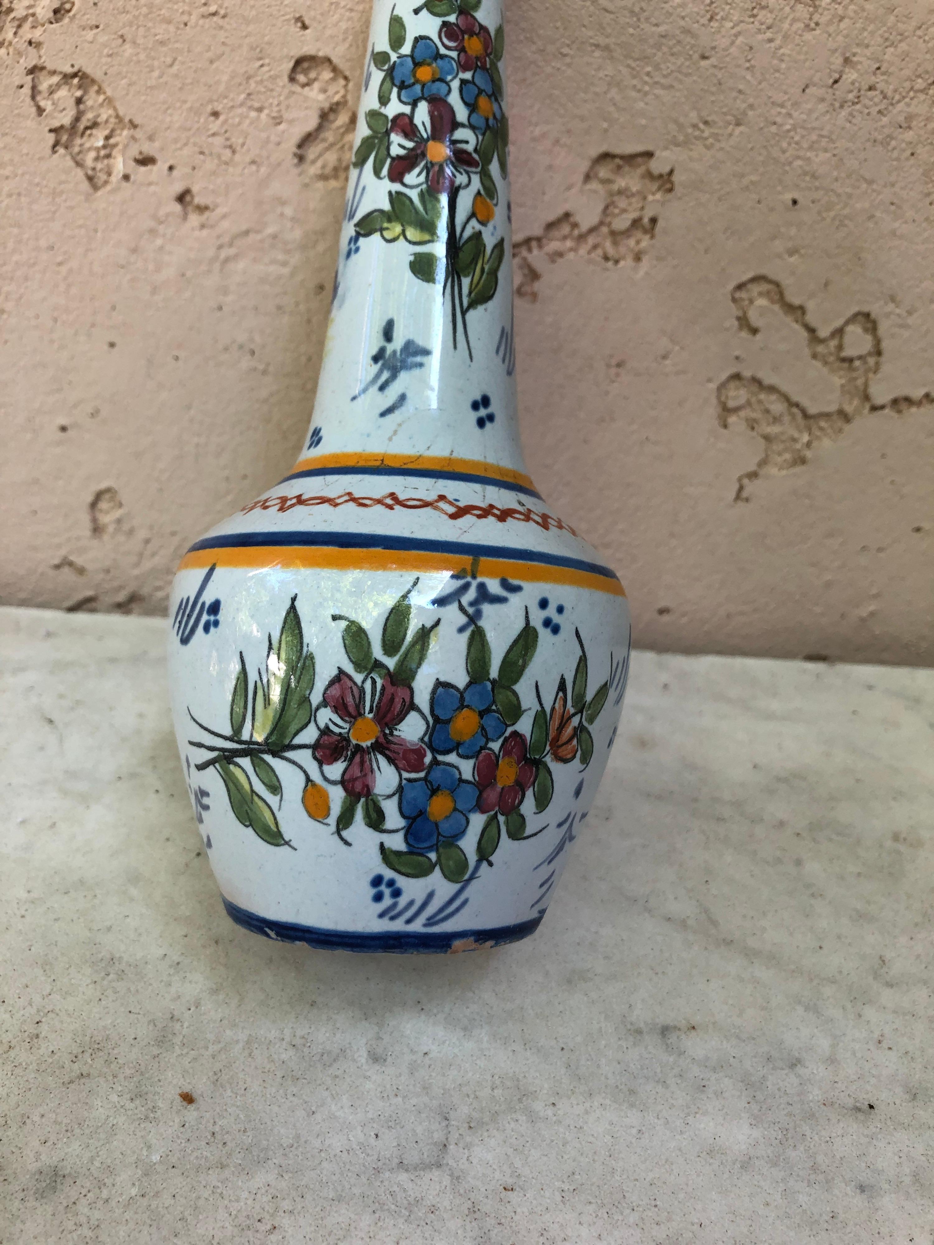 French Faience vase signed HB Quimper Circa 1900.
Decorated with flowers, a farmer from Brittany and Brittany symbol.