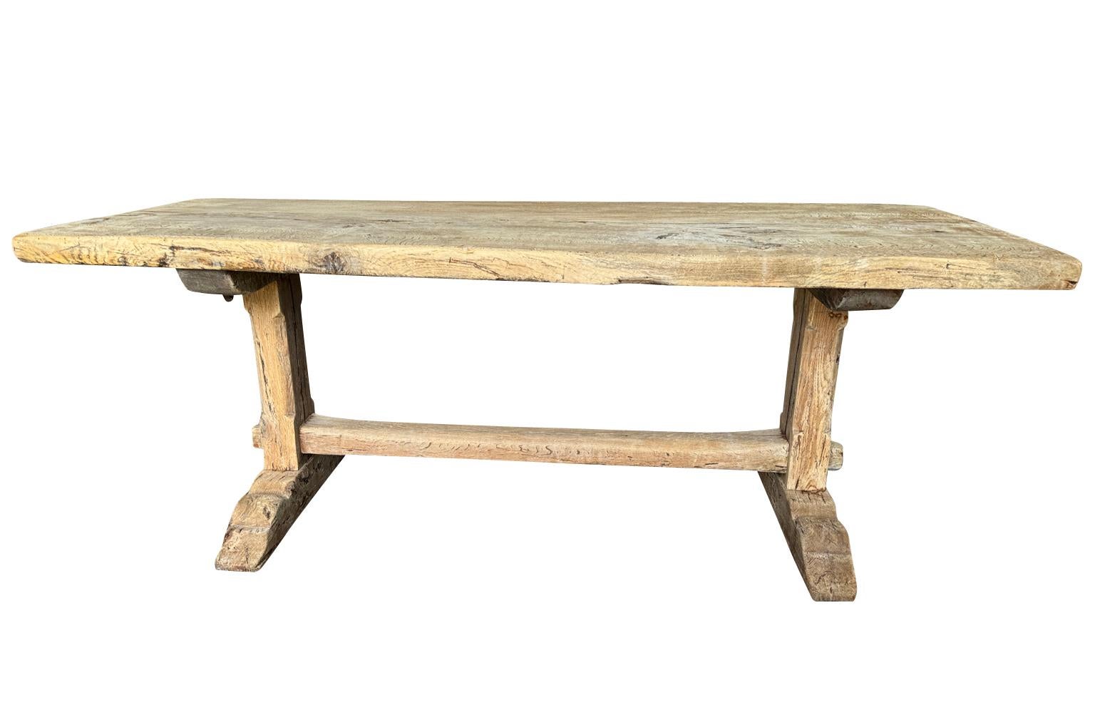 French Farm Table In Good Condition For Sale In Round Top, TX