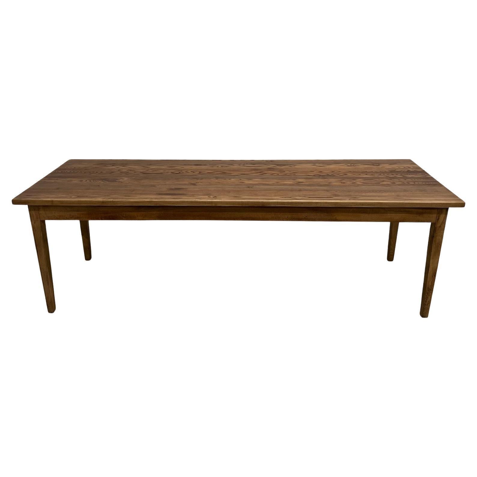 Mesa de granja francesa con patas de husillo de haya maciza y fresno