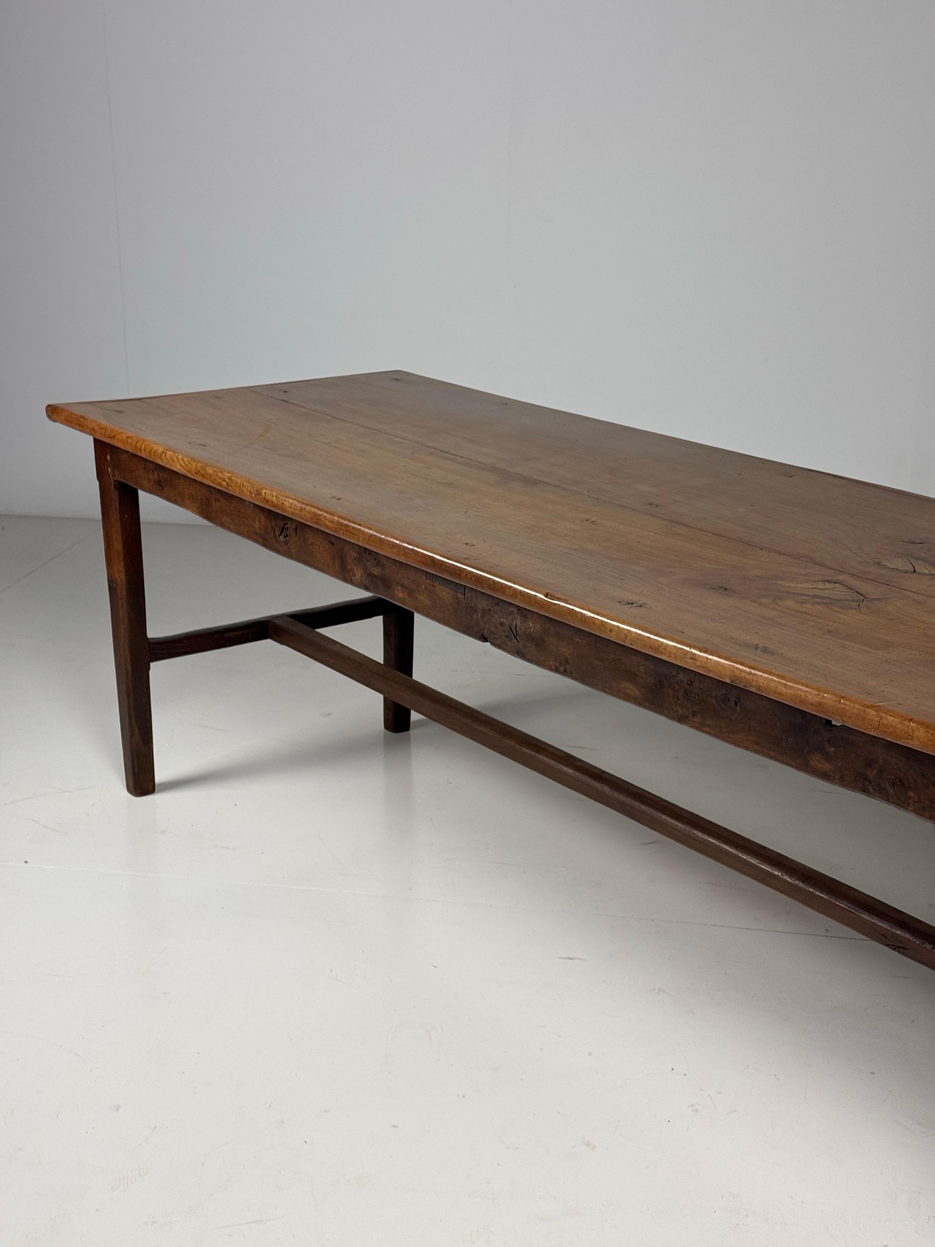 Table à manger de ferme française 246 cm en vente 13