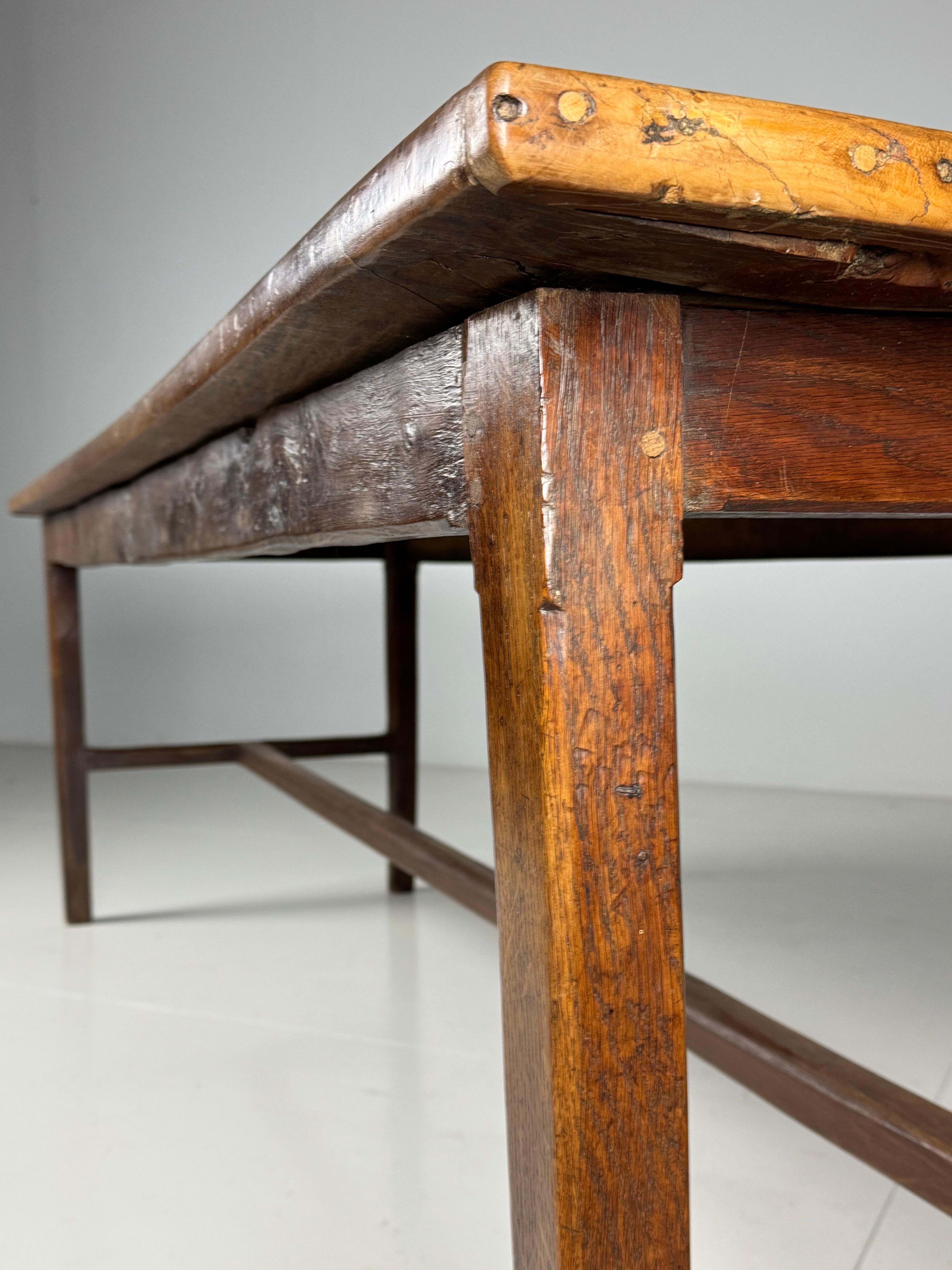 Fruitiers Table à manger de ferme française 246 cm en vente
