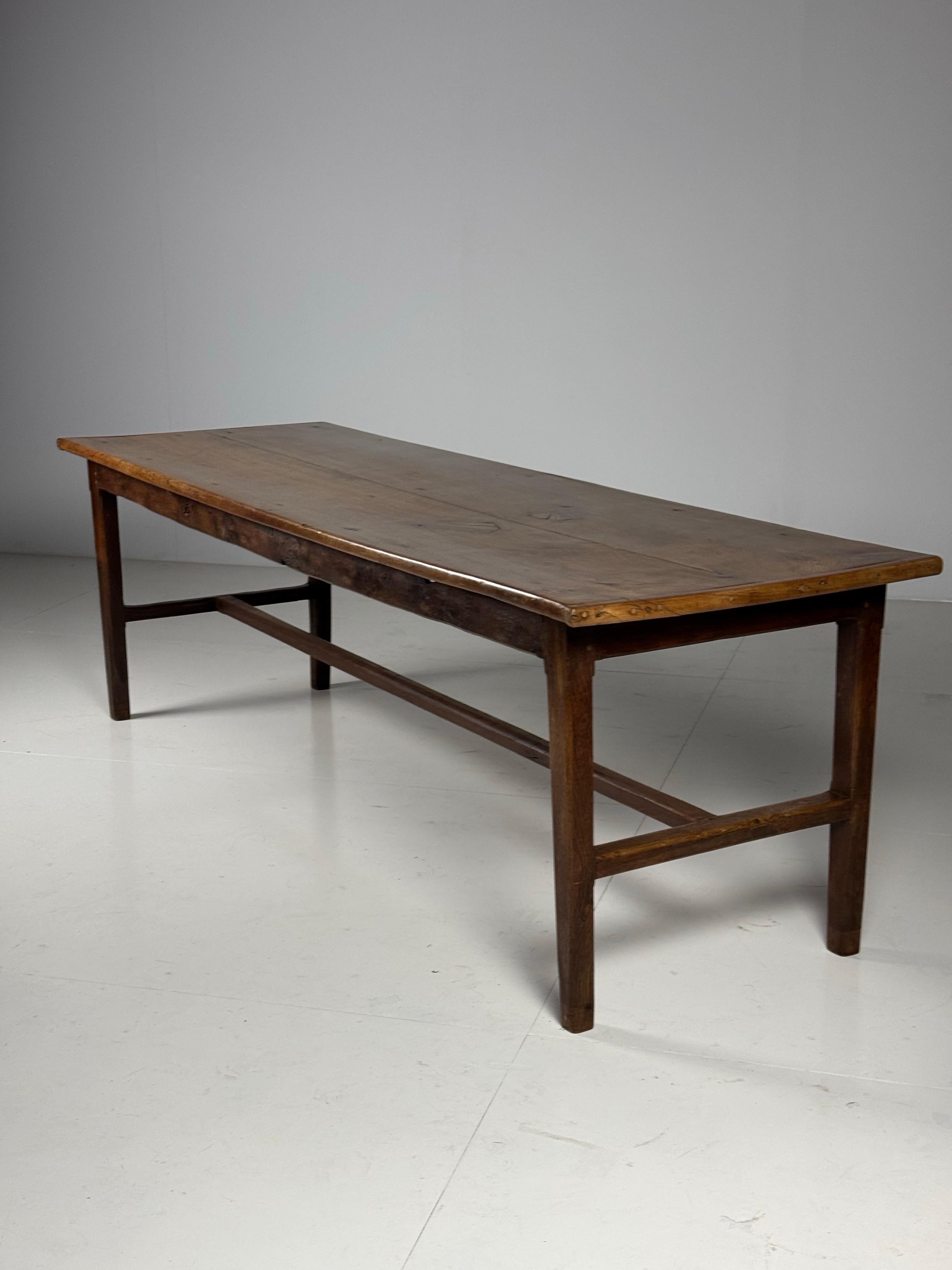 Table à manger de ferme française 246 cm en vente 3